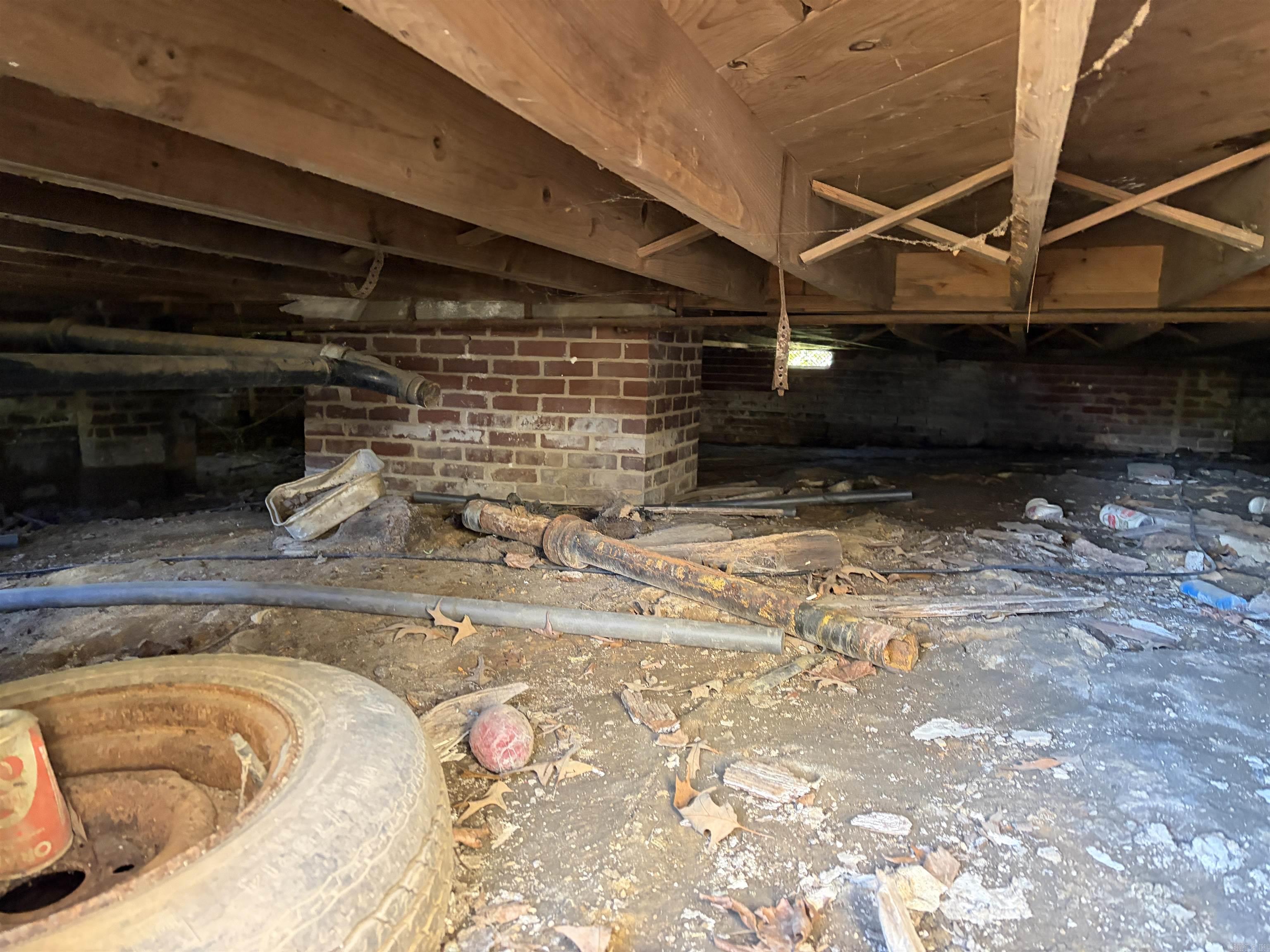 CHESTERFIELD SQUARE - Residential