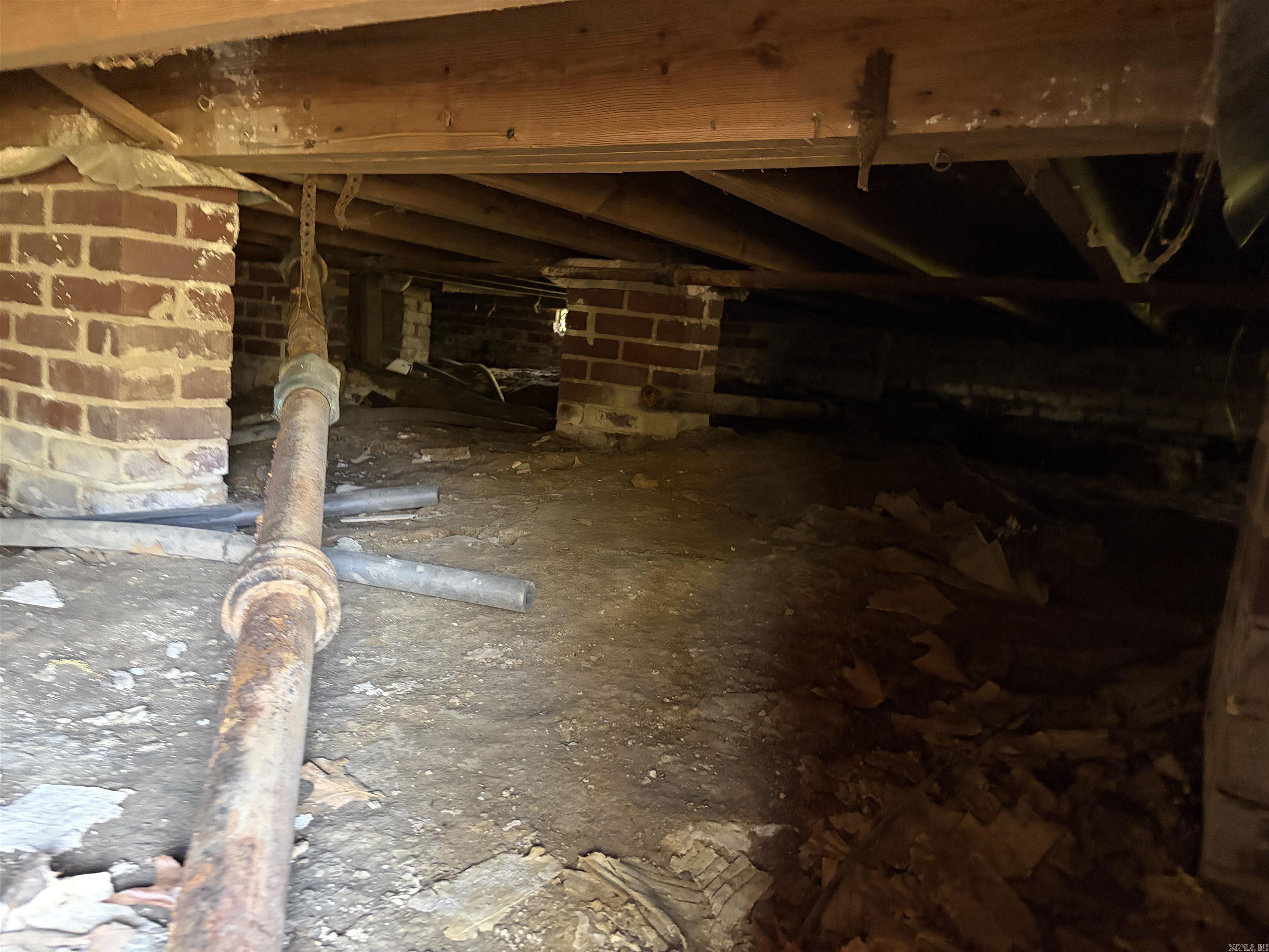 CHESTERFIELD SQUARE - Residential