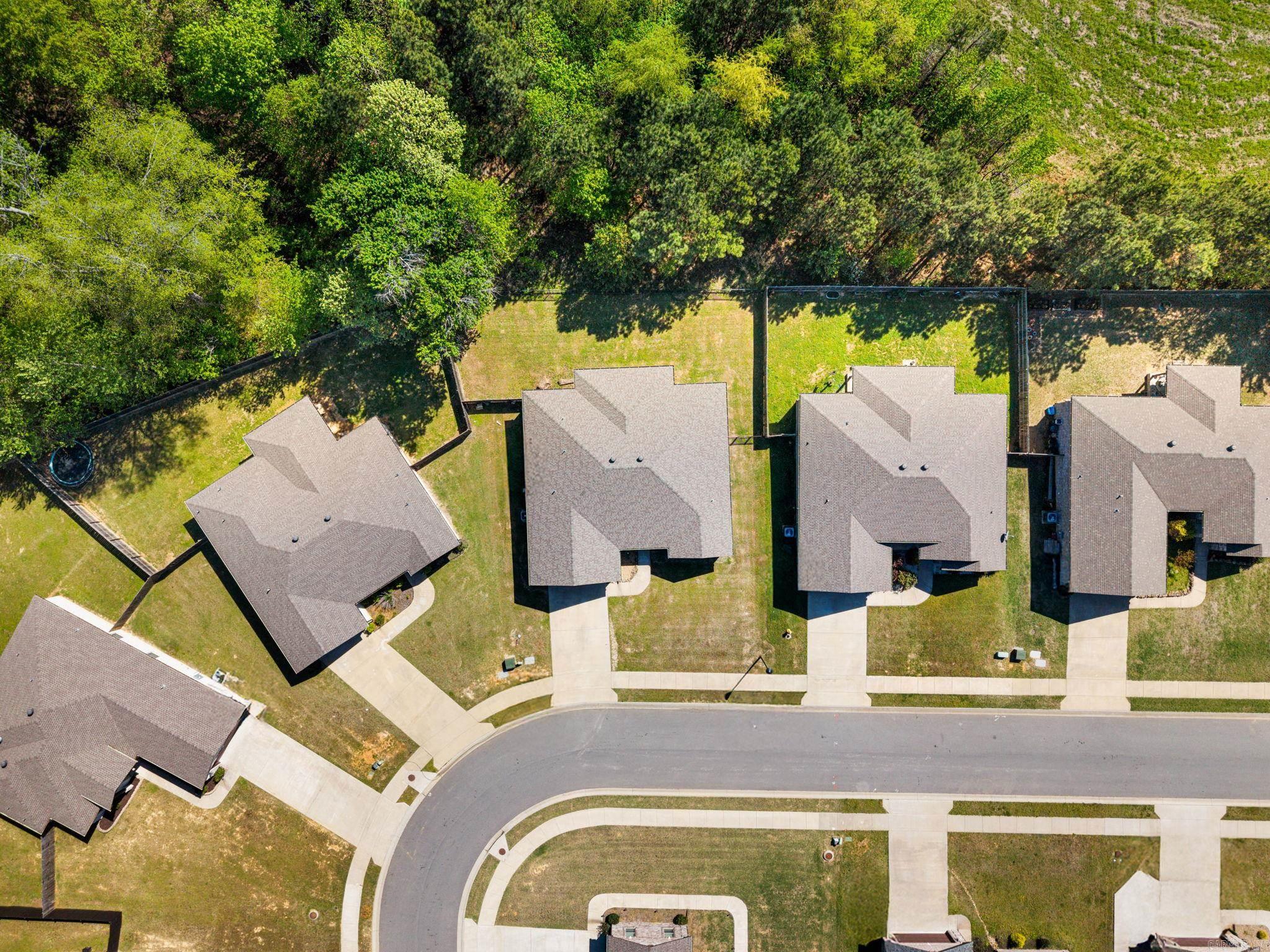 HERITAGE MEADOWS - Residential