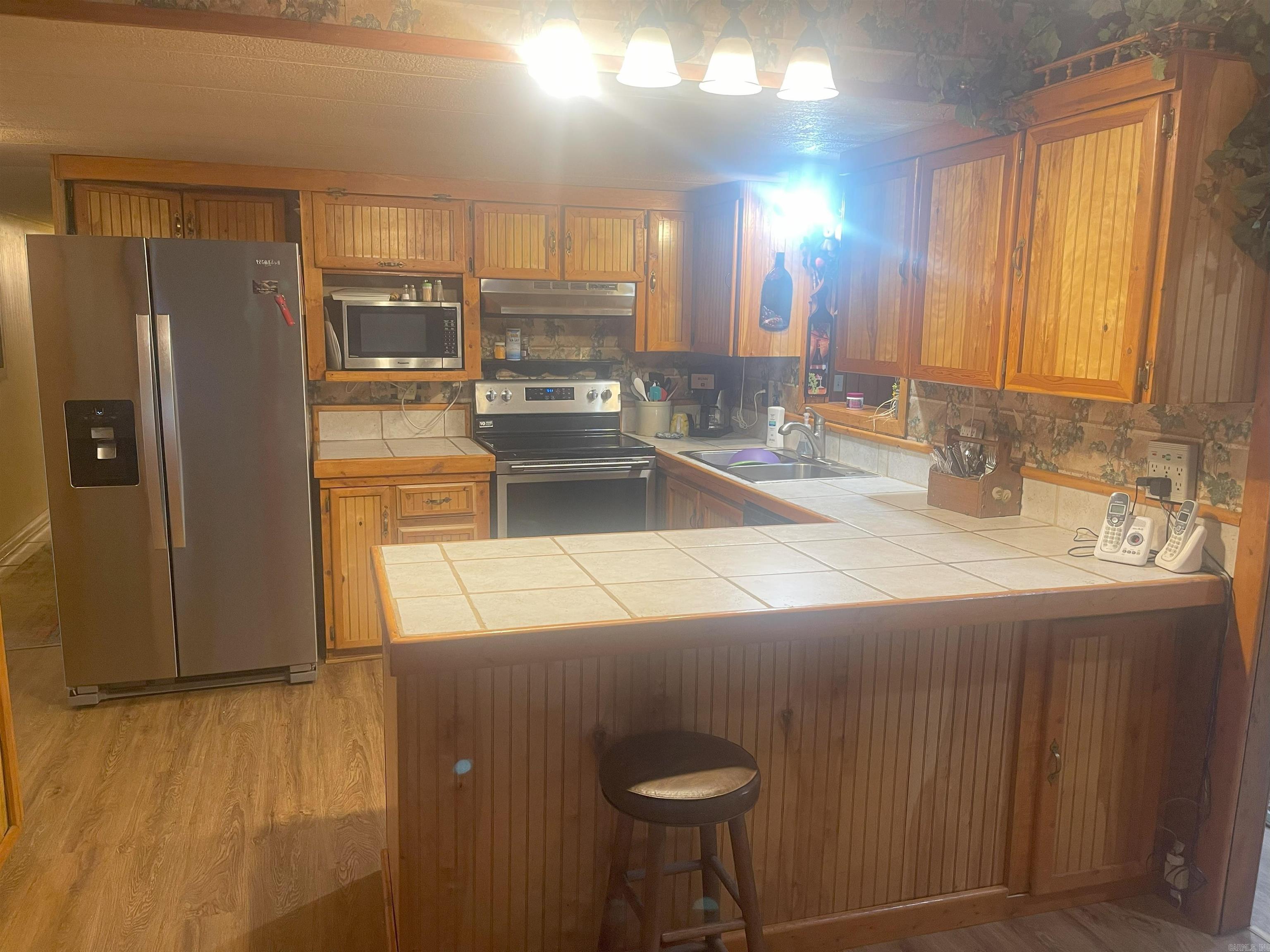 FRONTIER CANYON - Residential