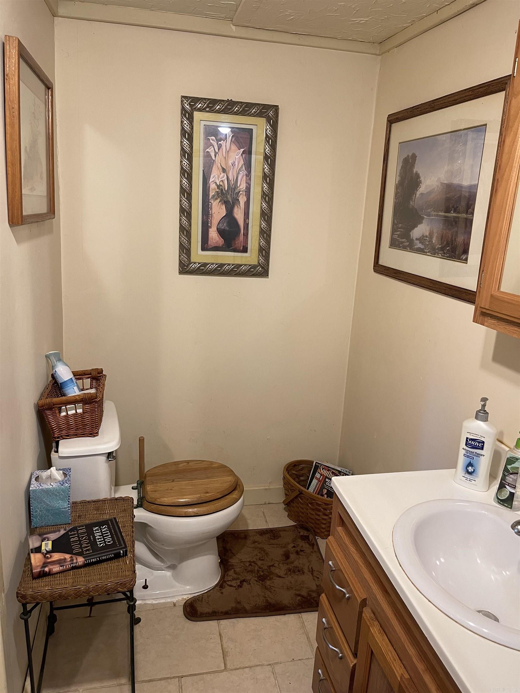 FRONTIER CANYON - Residential