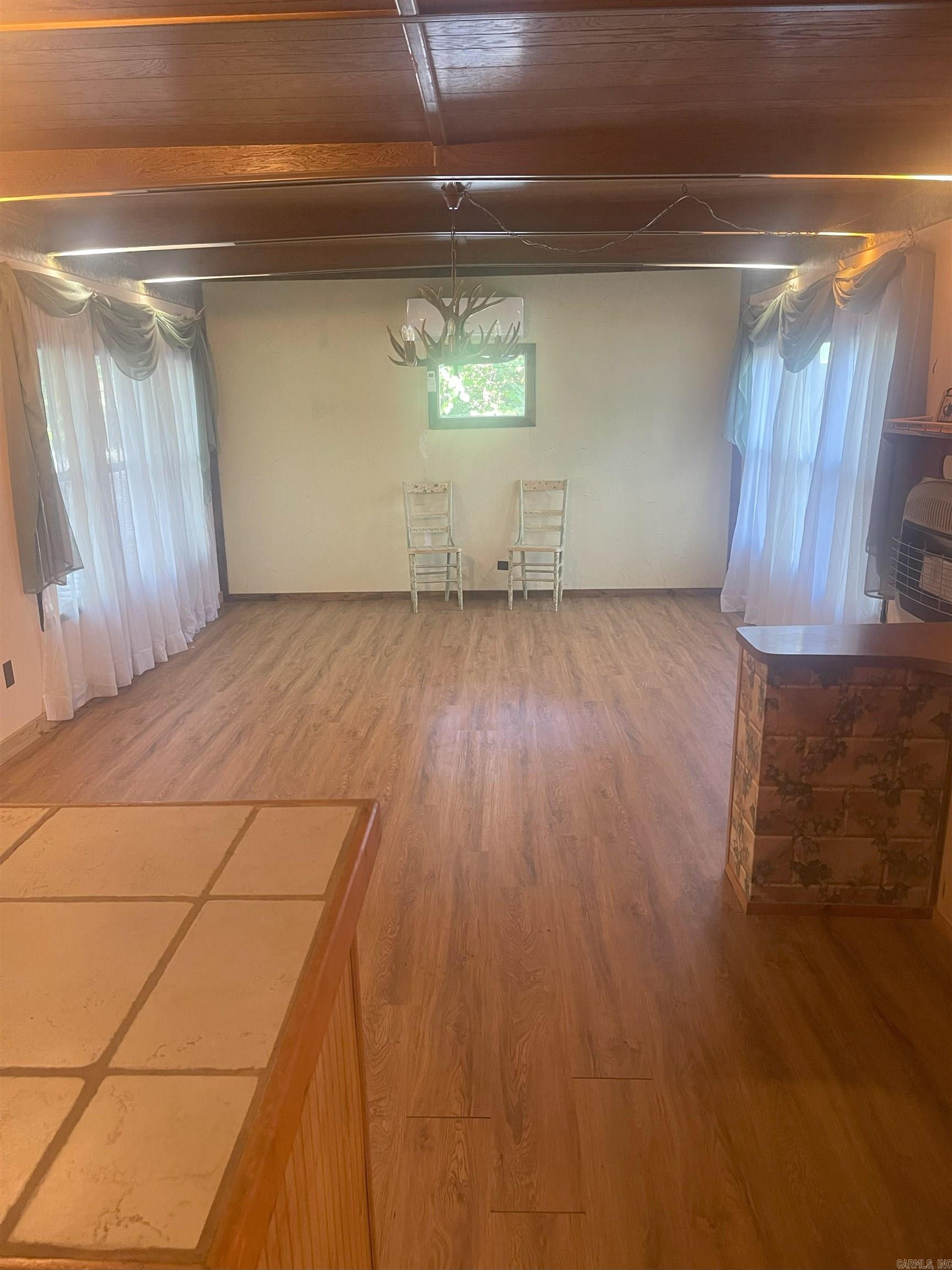 FRONTIER CANYON - Residential