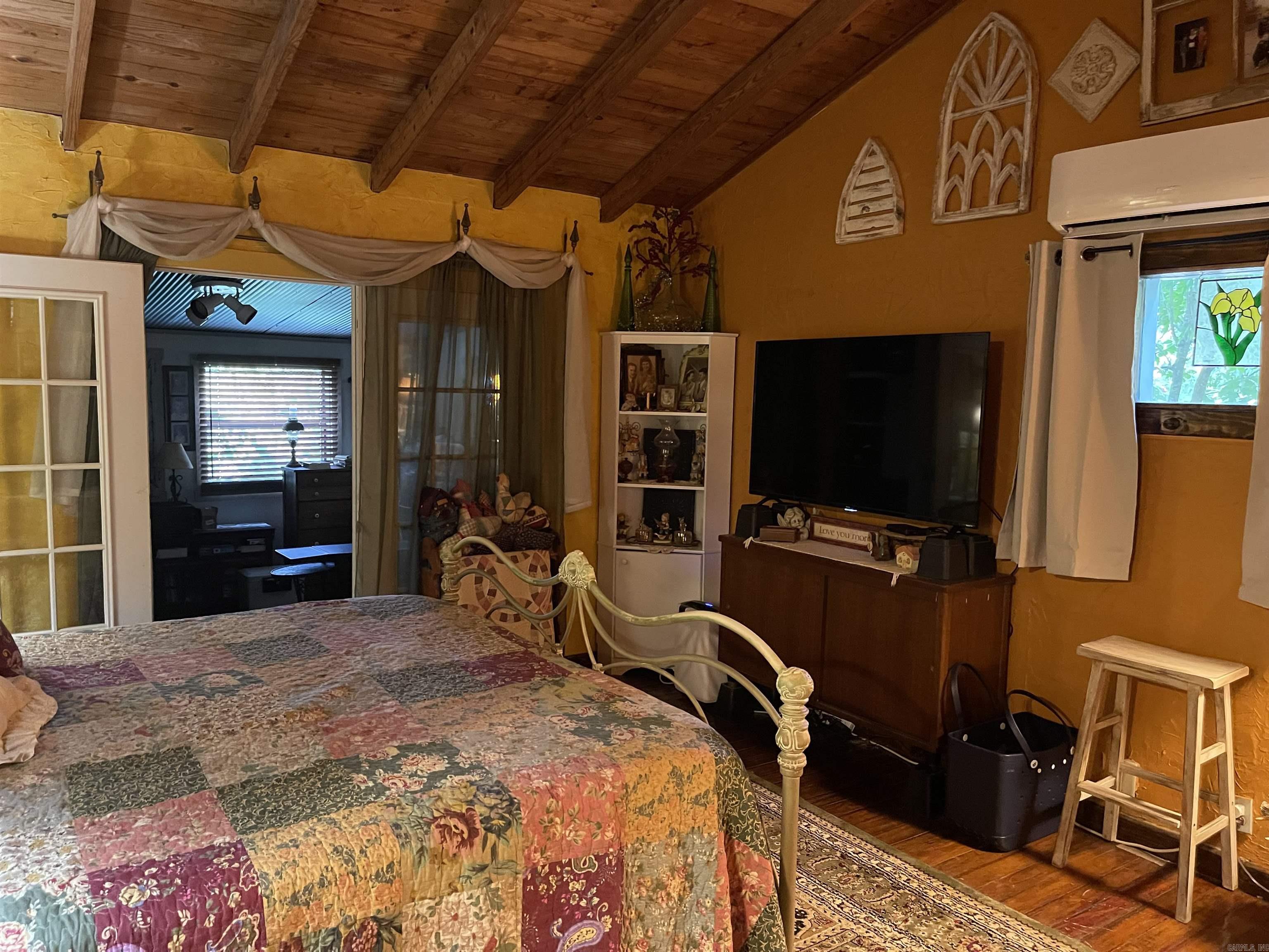 FRONTIER CANYON - Residential