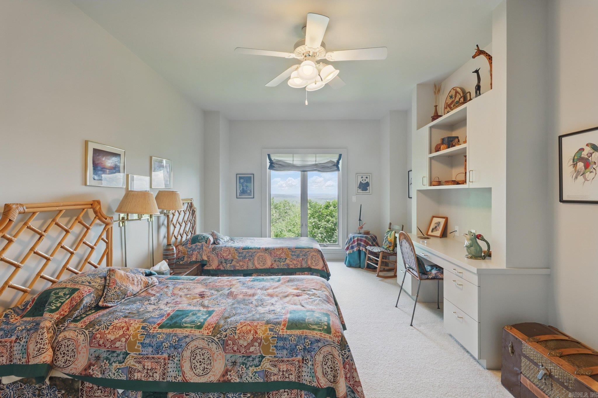 RIVERVIEW POINT - Residential