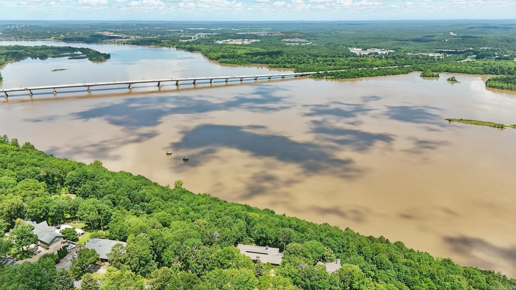 RIVERVIEW POINT - Residential