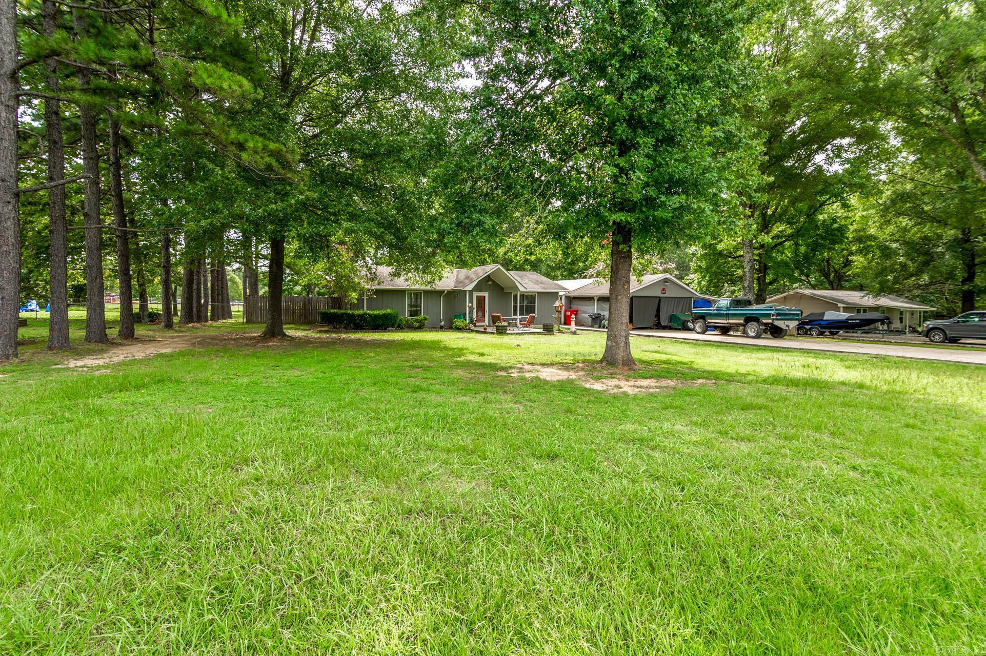 LIBERTY CREEK EST - Residential