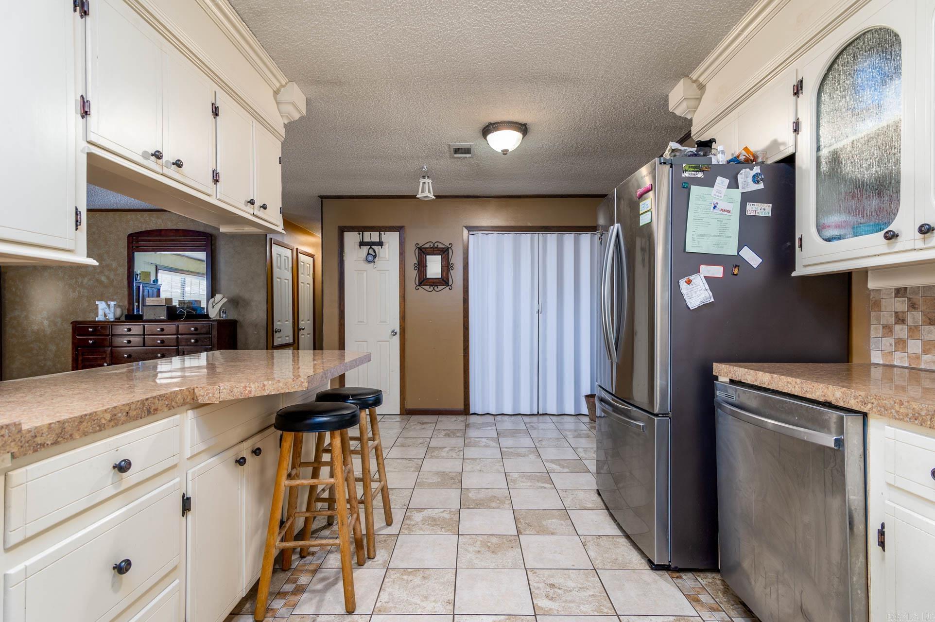 LIBERTY CREEK EST - Residential