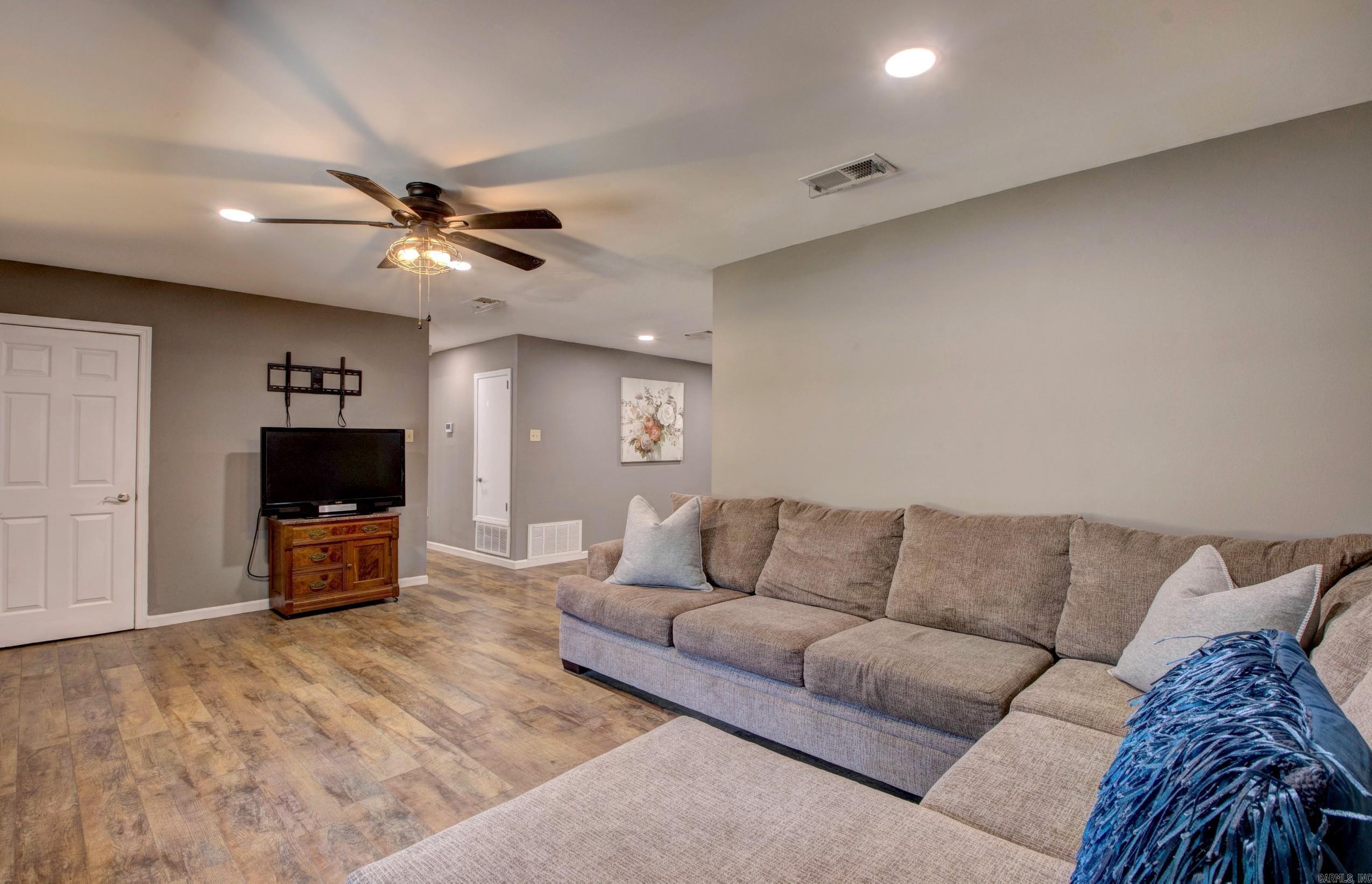 EDGEPARK TO COOK MTN VIL - Residential