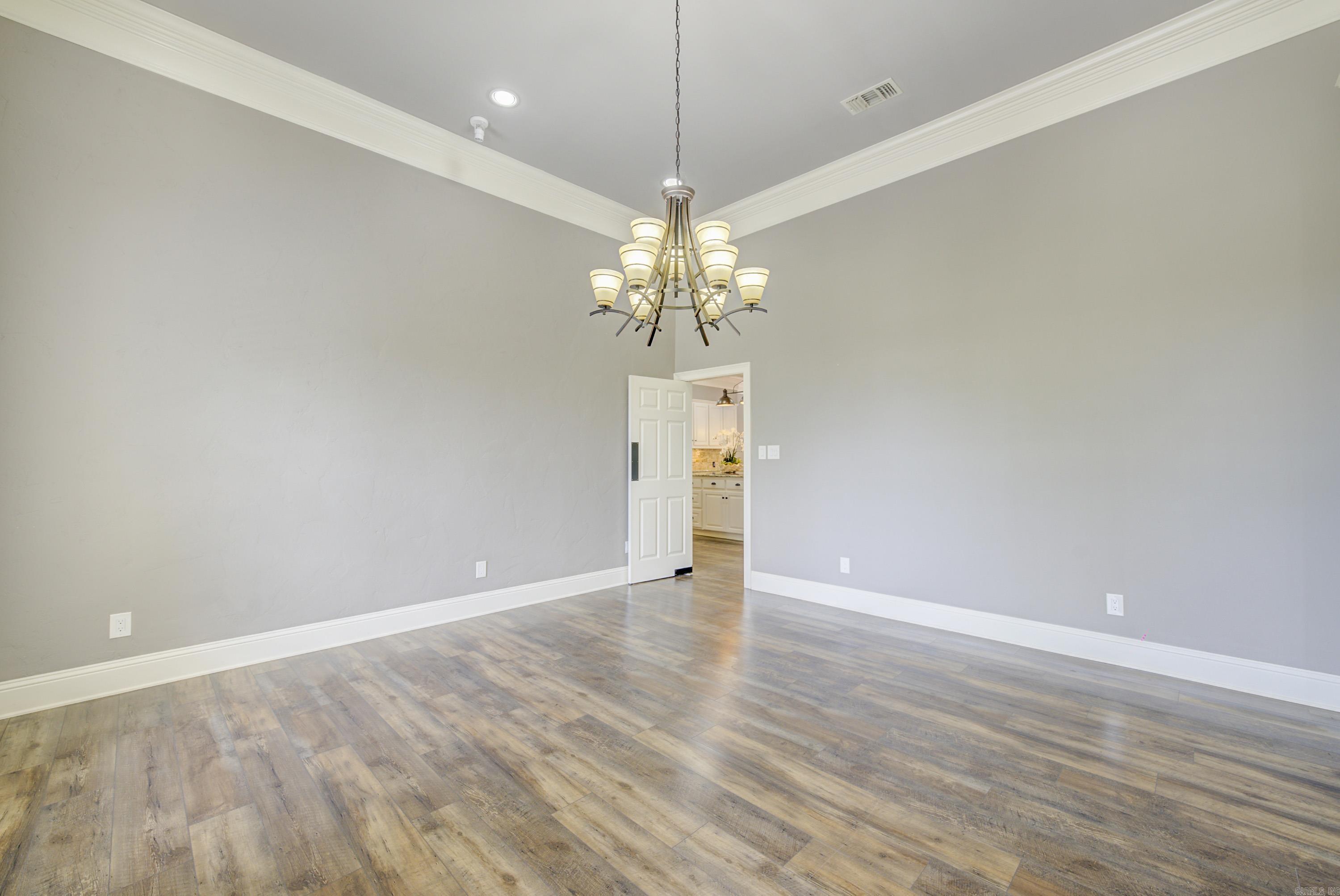 Tall Oaks - Residential