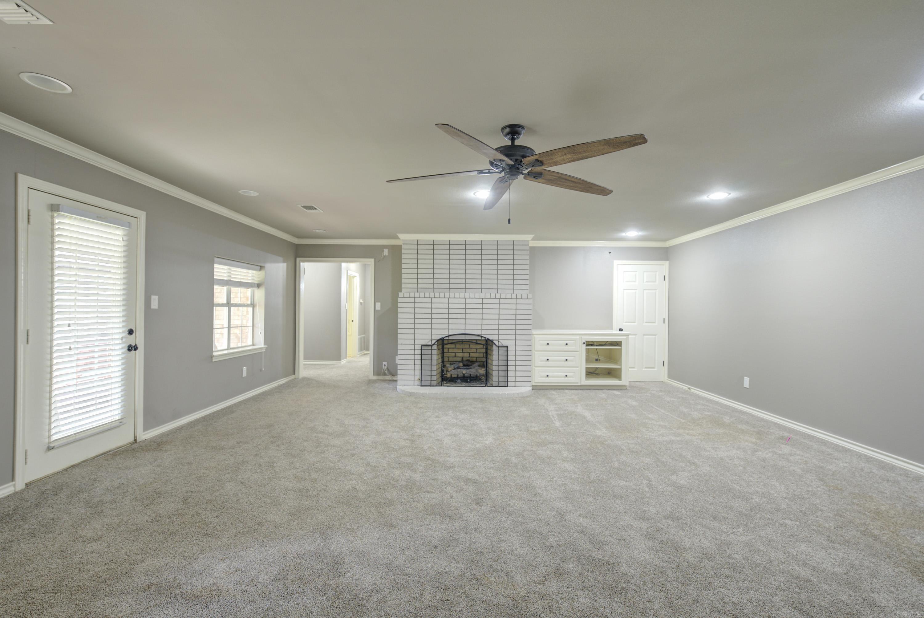 Tall Oaks - Residential