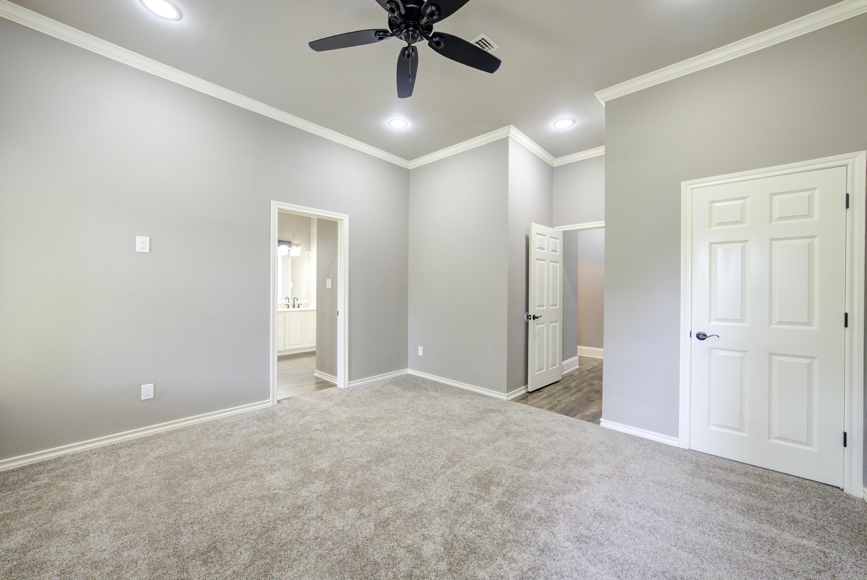 Tall Oaks - Residential