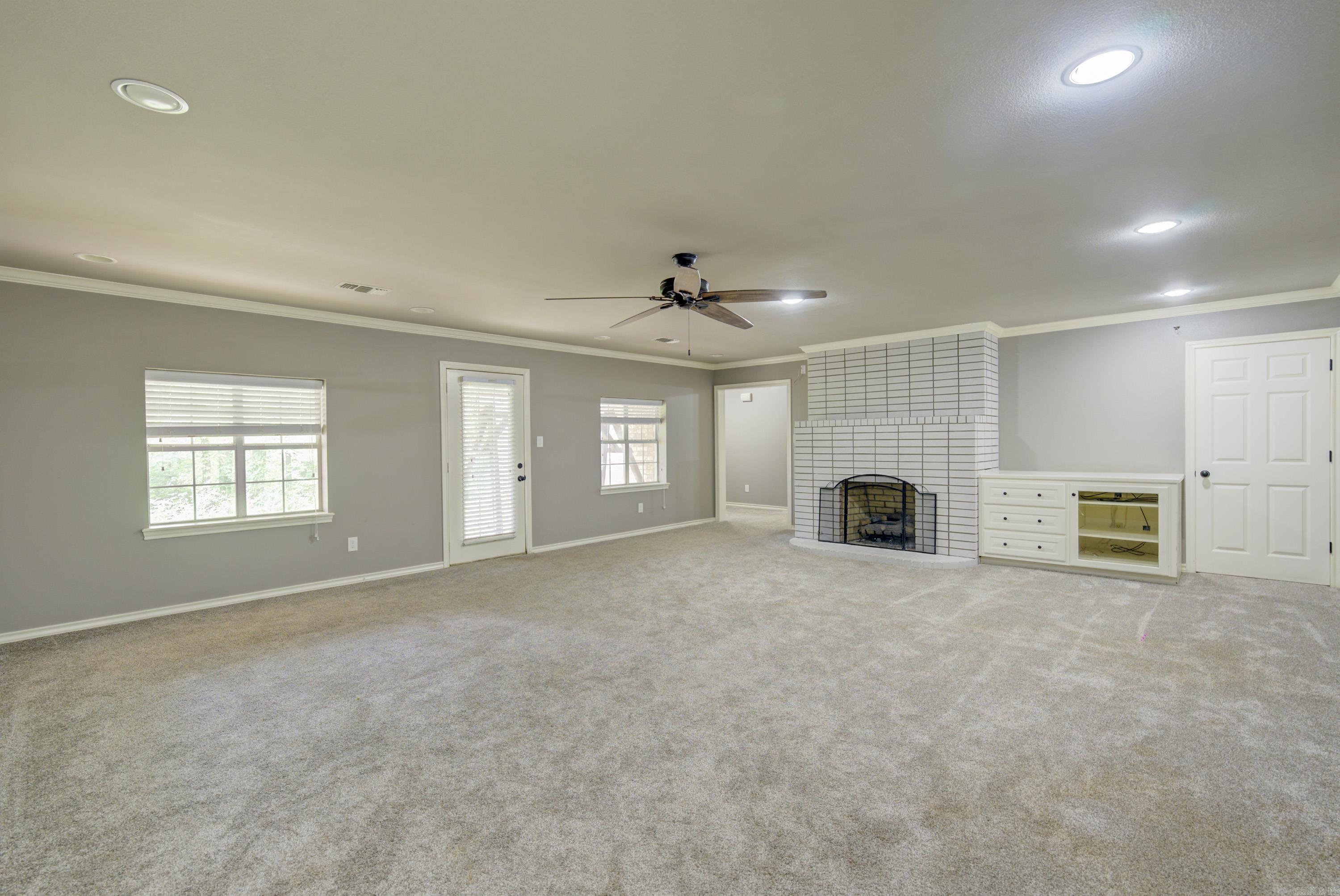 Tall Oaks - Residential