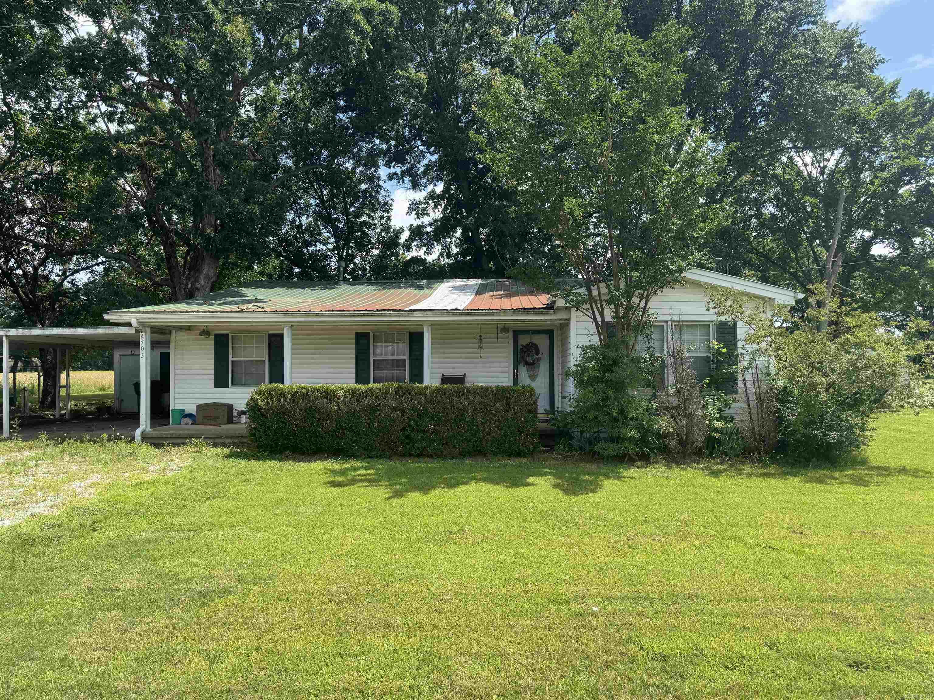 ARKANSAS HGTS - Residential