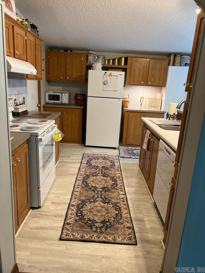 GREEN TREE FARMS - Residential