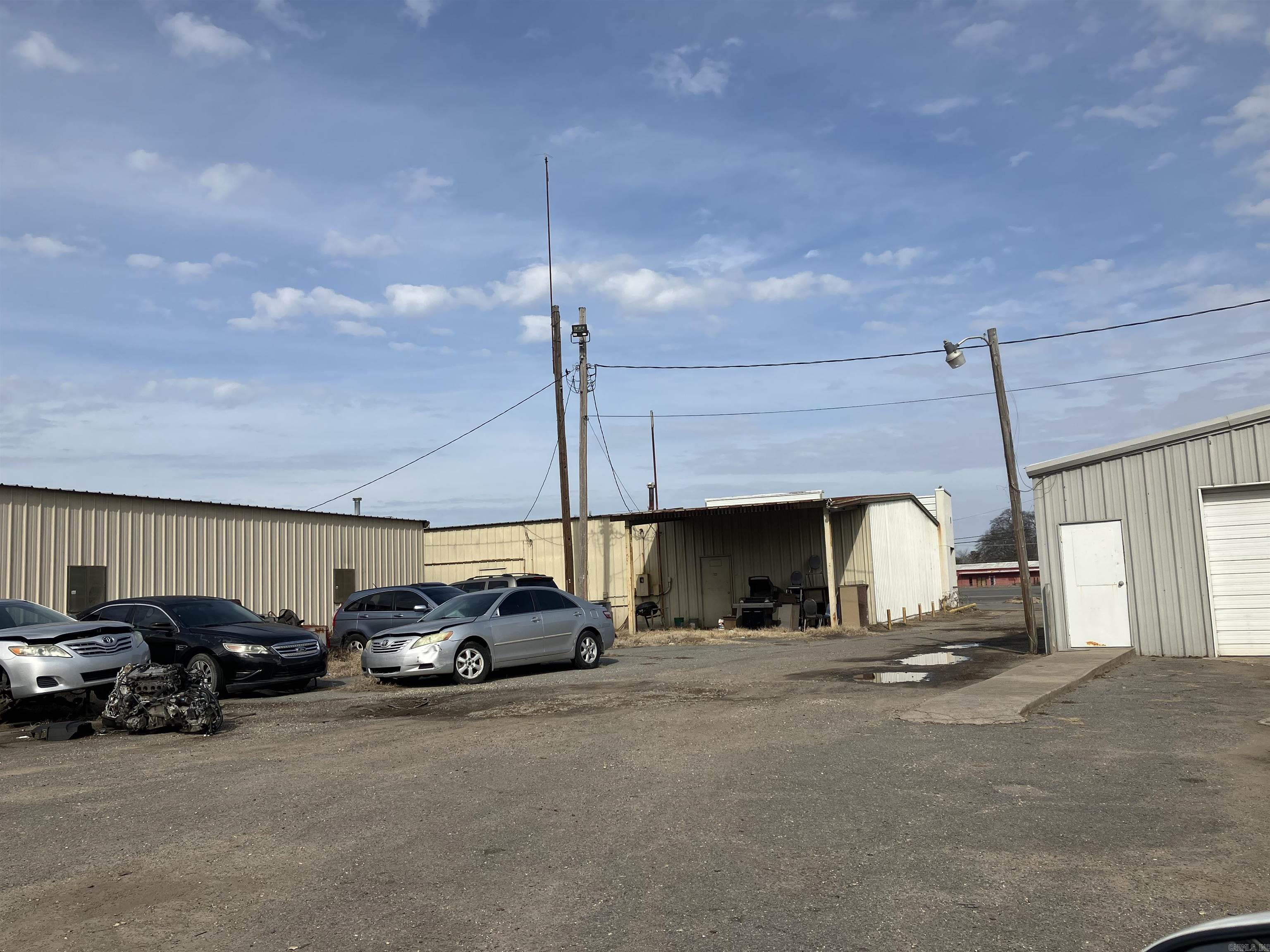 Metes & Bounds - Commercial Sale