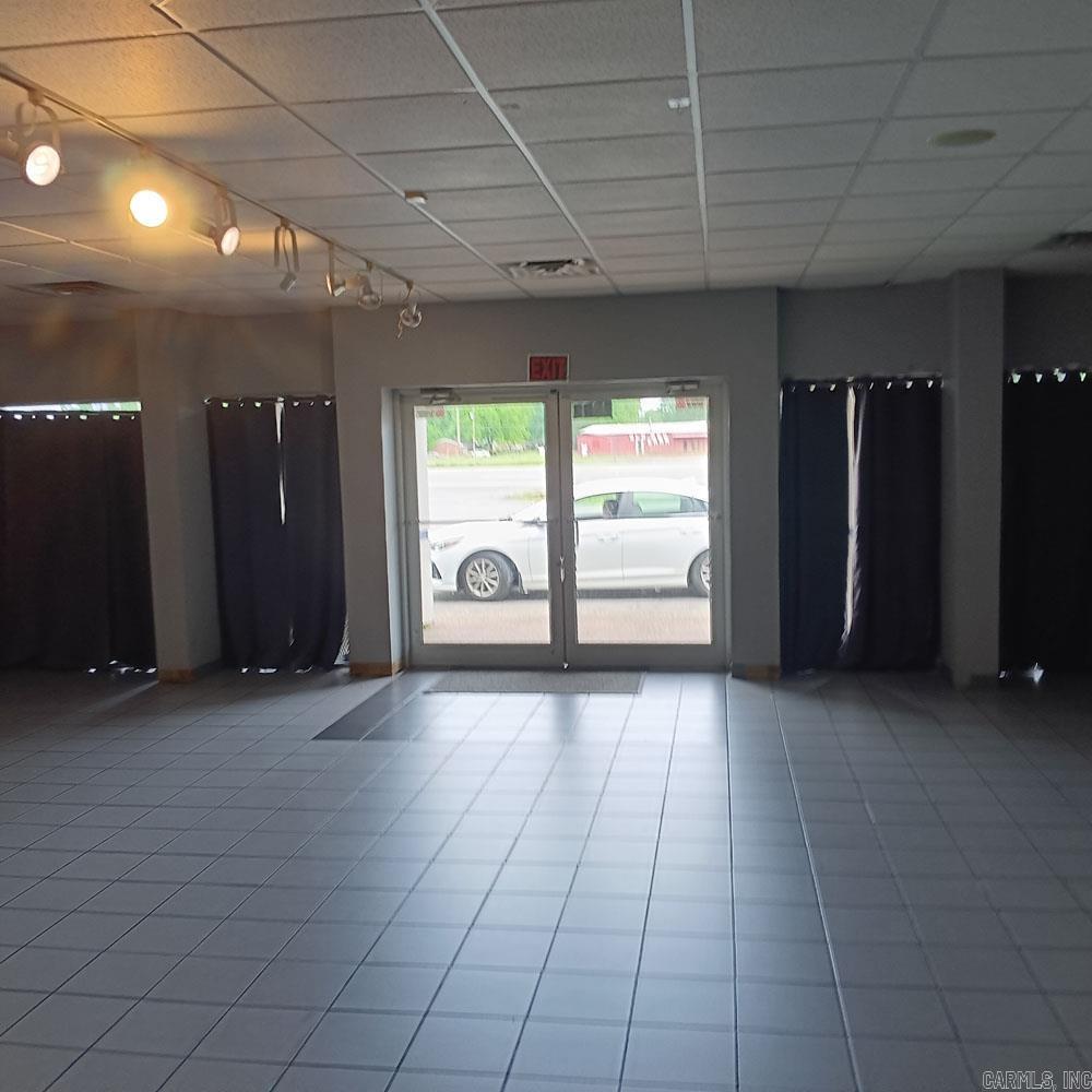 Metes & Bounds - Commercial Sale