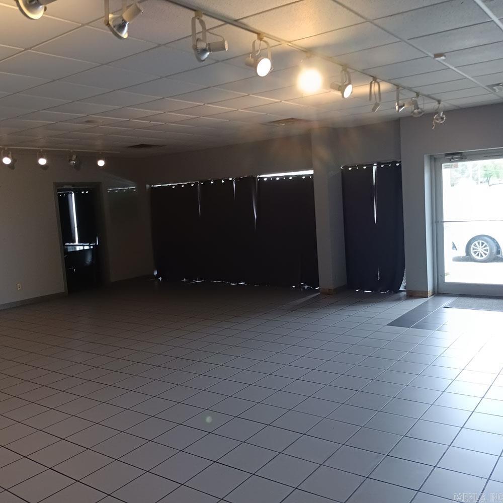 Metes & Bounds - Commercial Sale