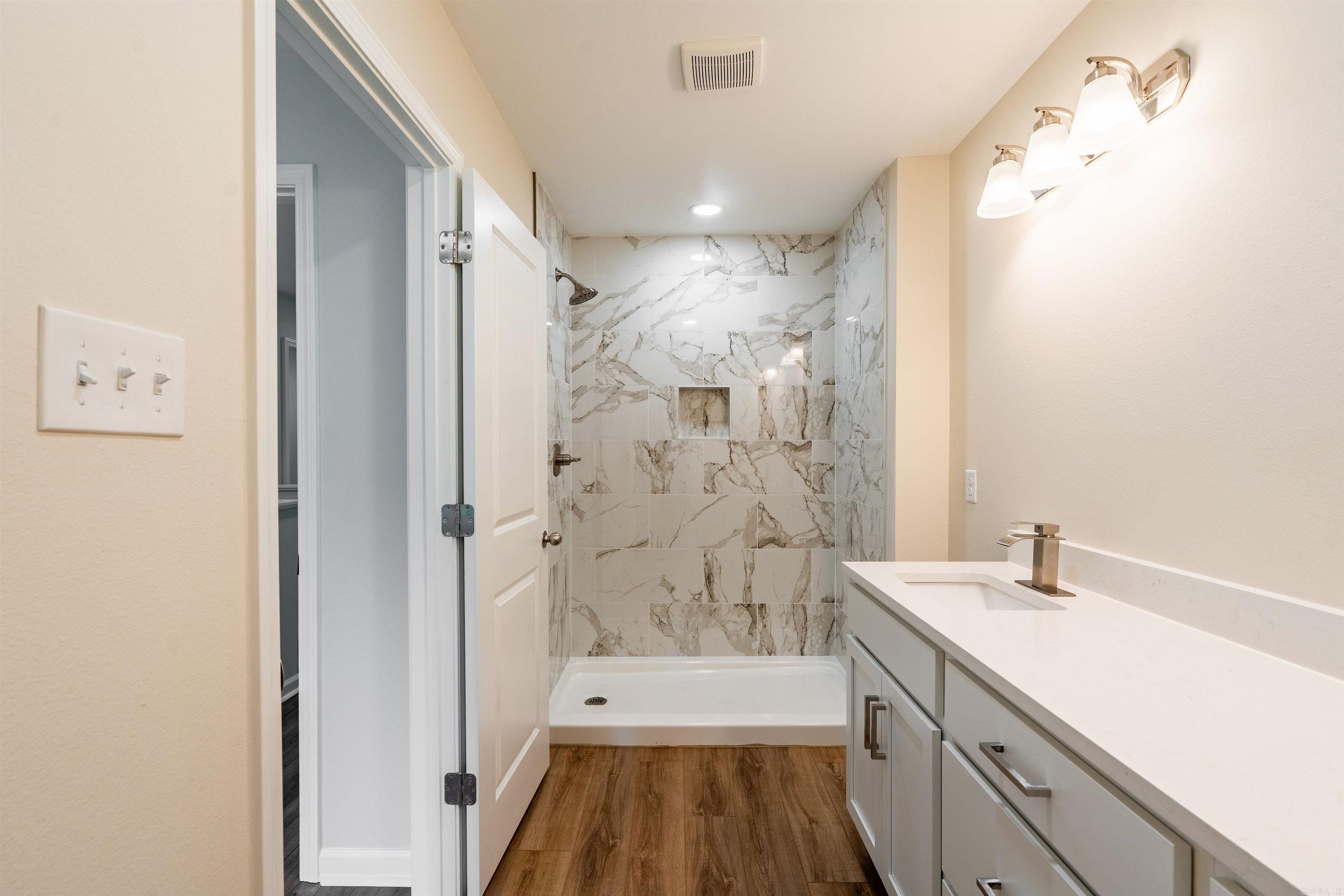 OXBOW LANDING - Residential