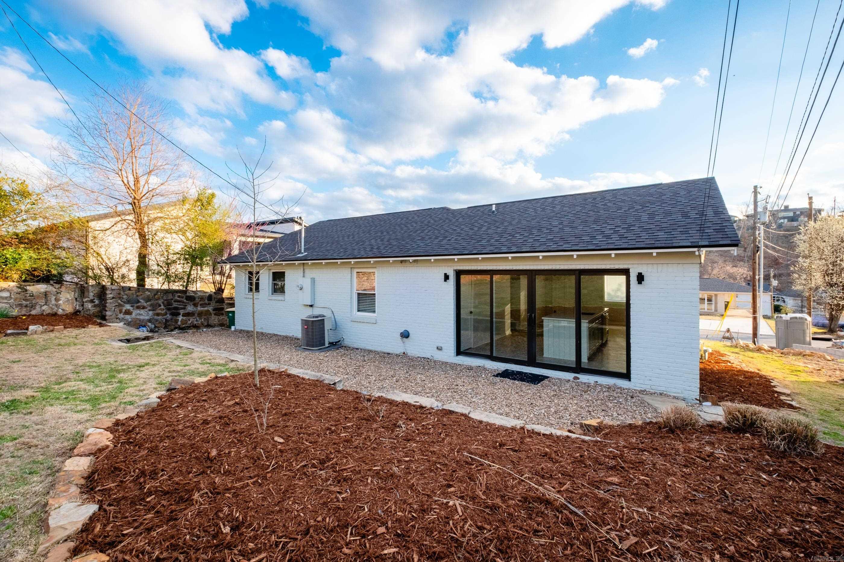 KINGWOOD PLACE - Residential