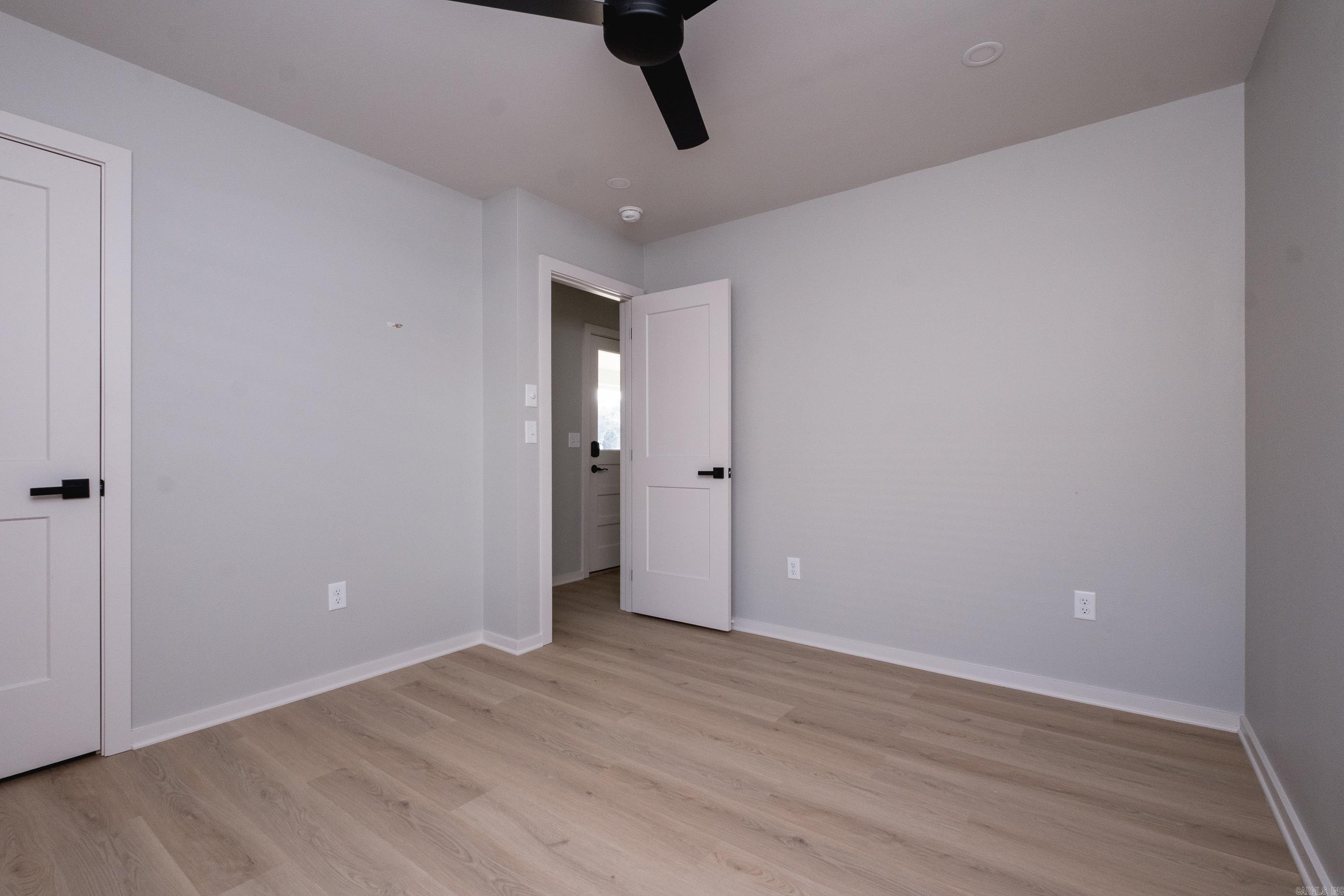 KINGWOOD PLACE - Residential