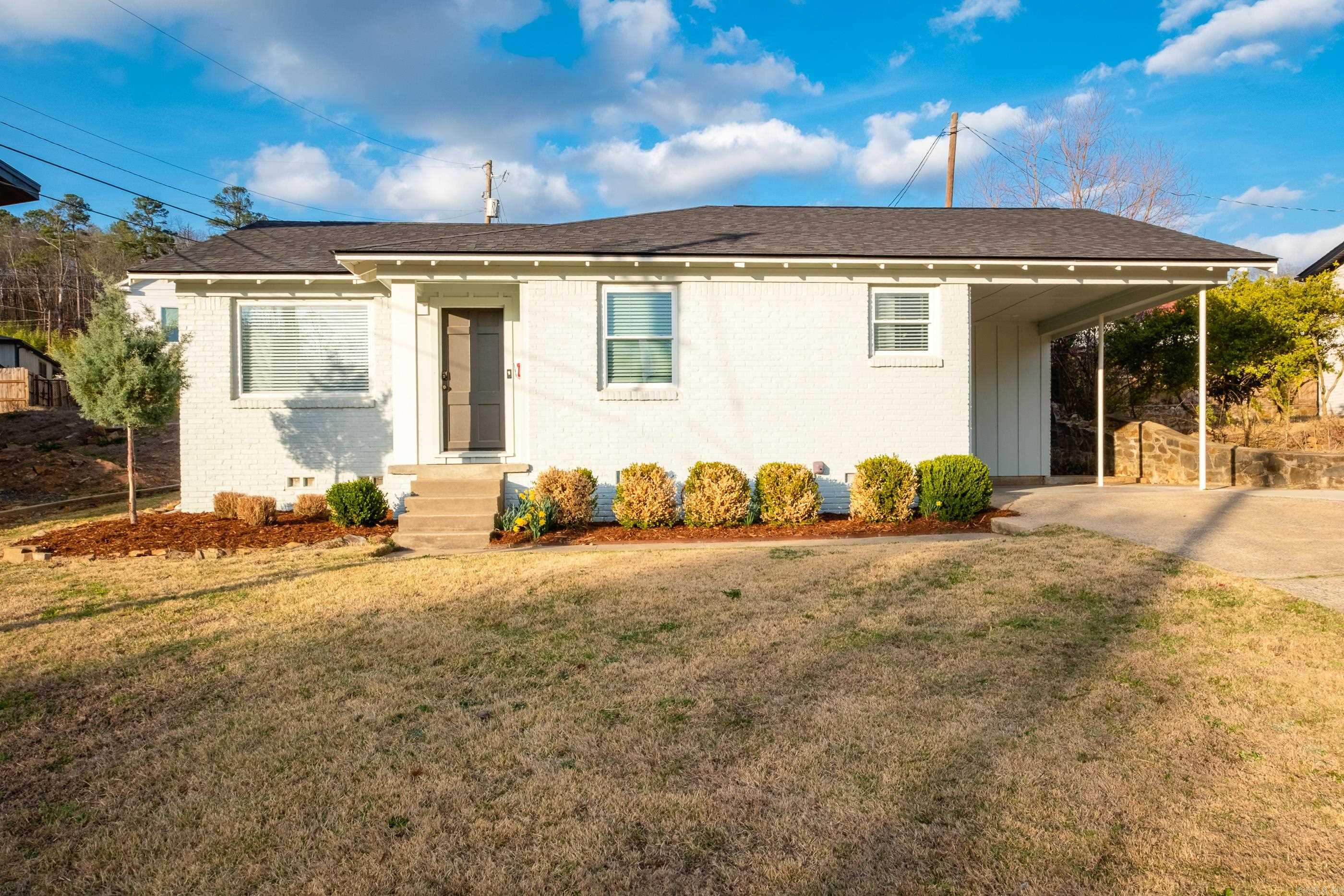 KINGWOOD PLACE - Residential