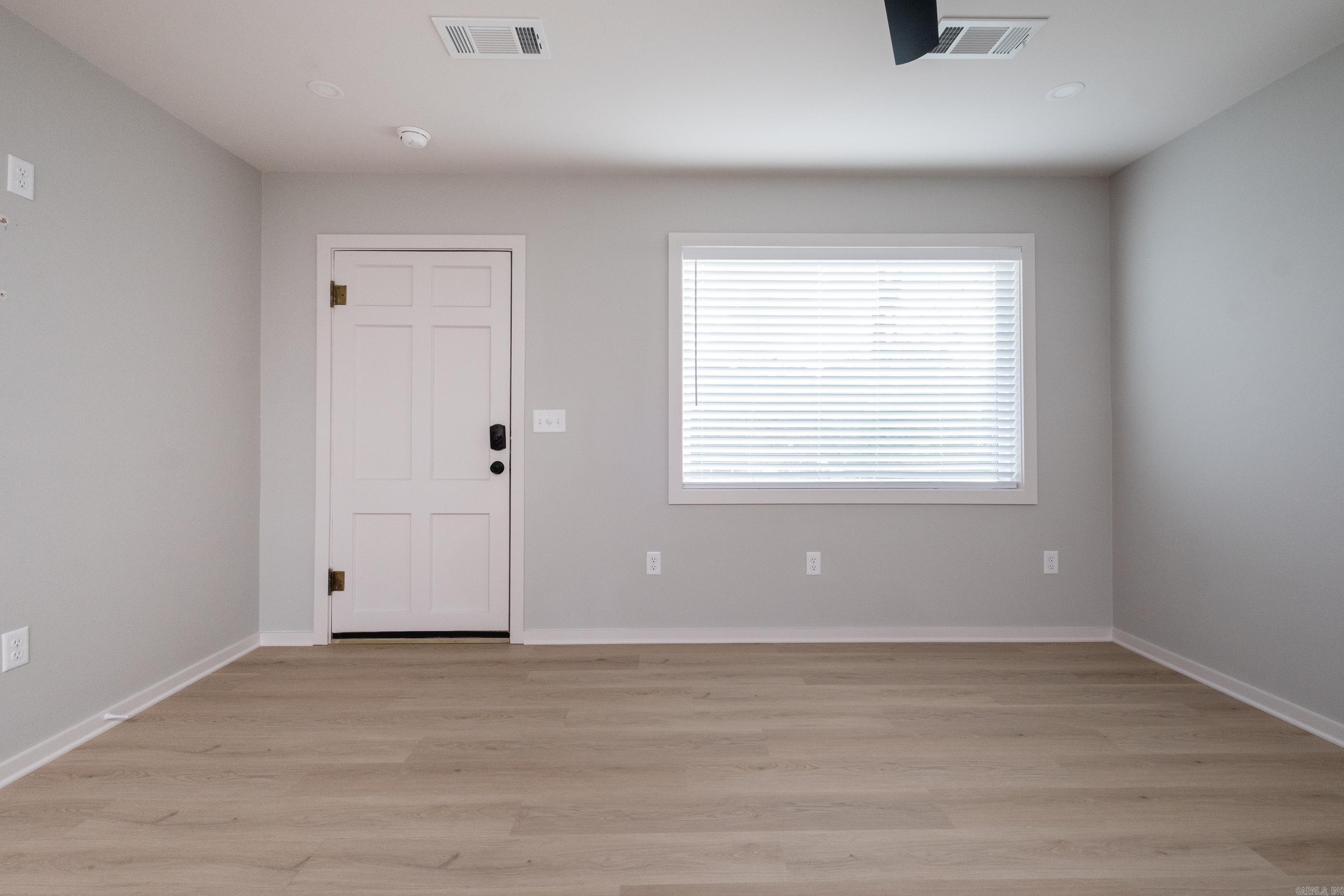 KINGWOOD PLACE - Residential