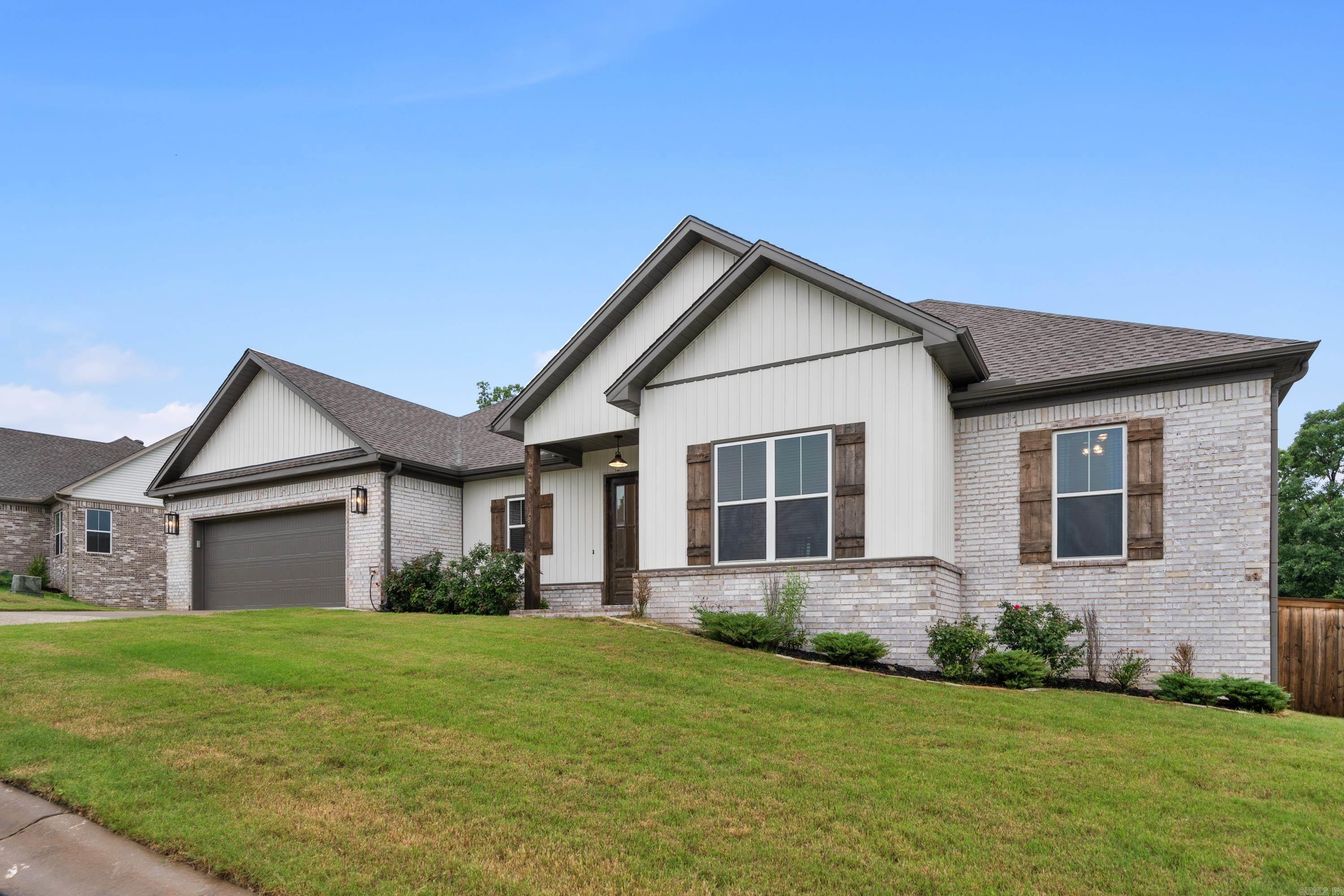 LOCHRIDGE ESTATES - Residential