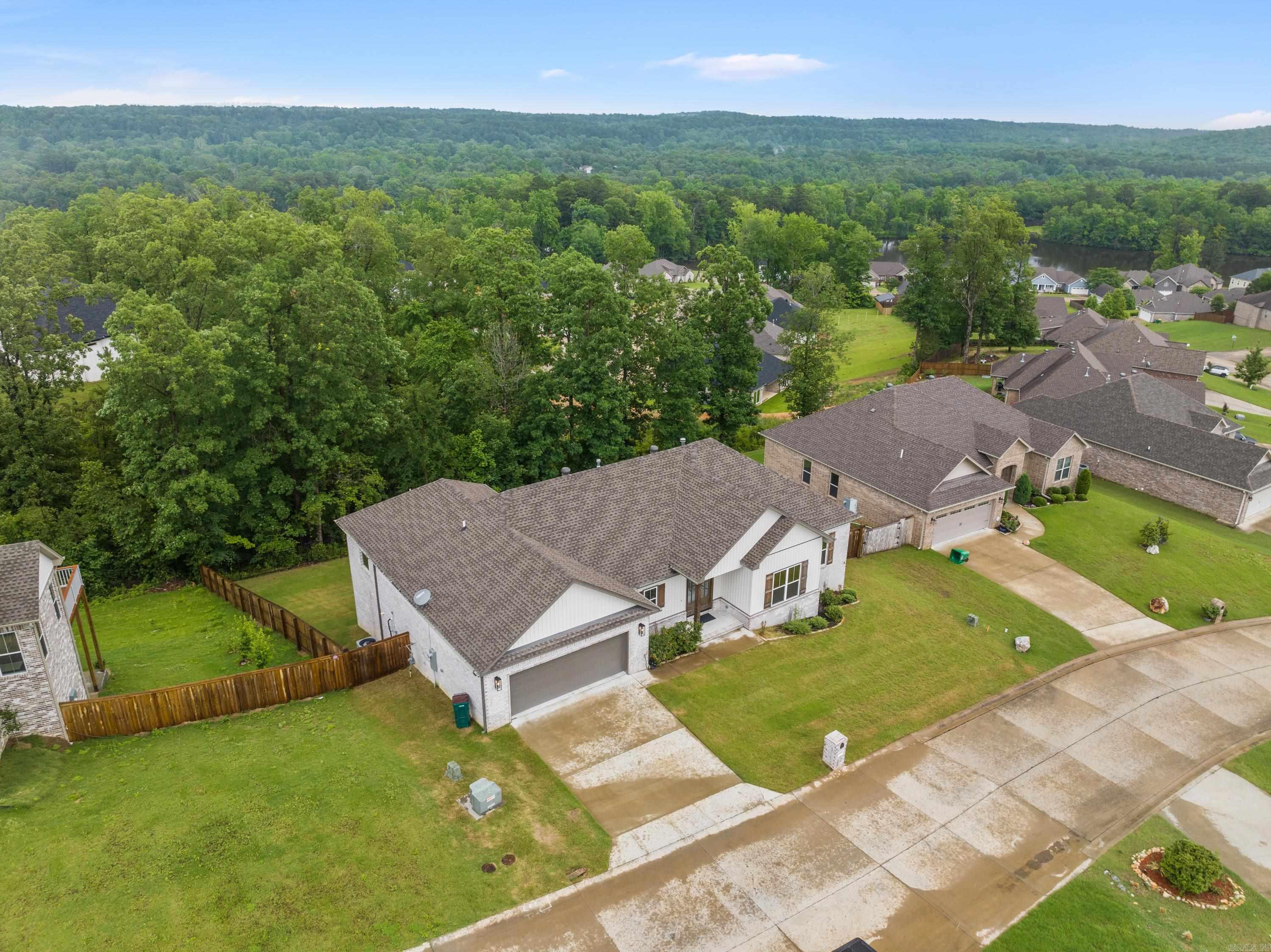 LOCHRIDGE ESTATES - Residential