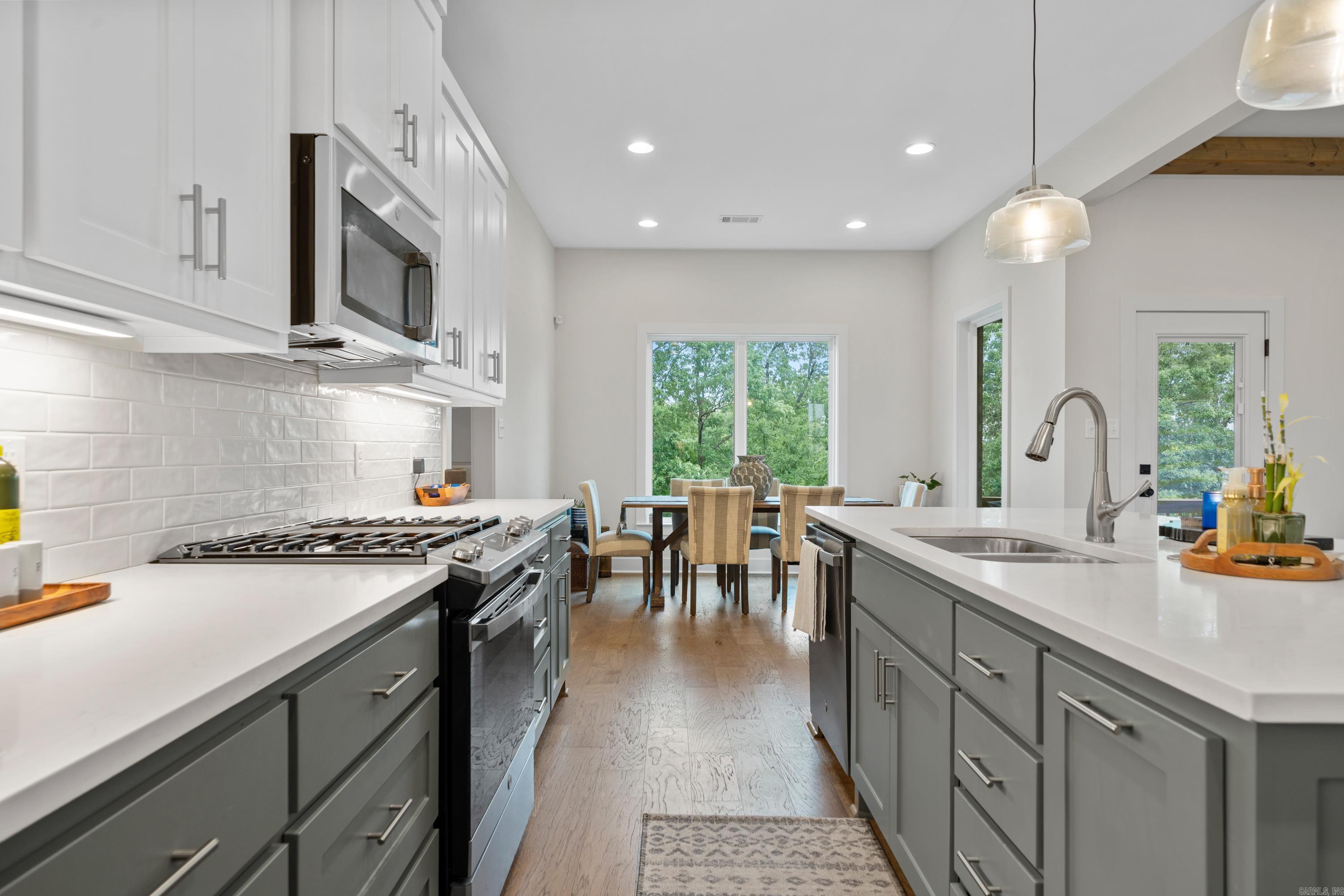 LOCHRIDGE ESTATES - Residential