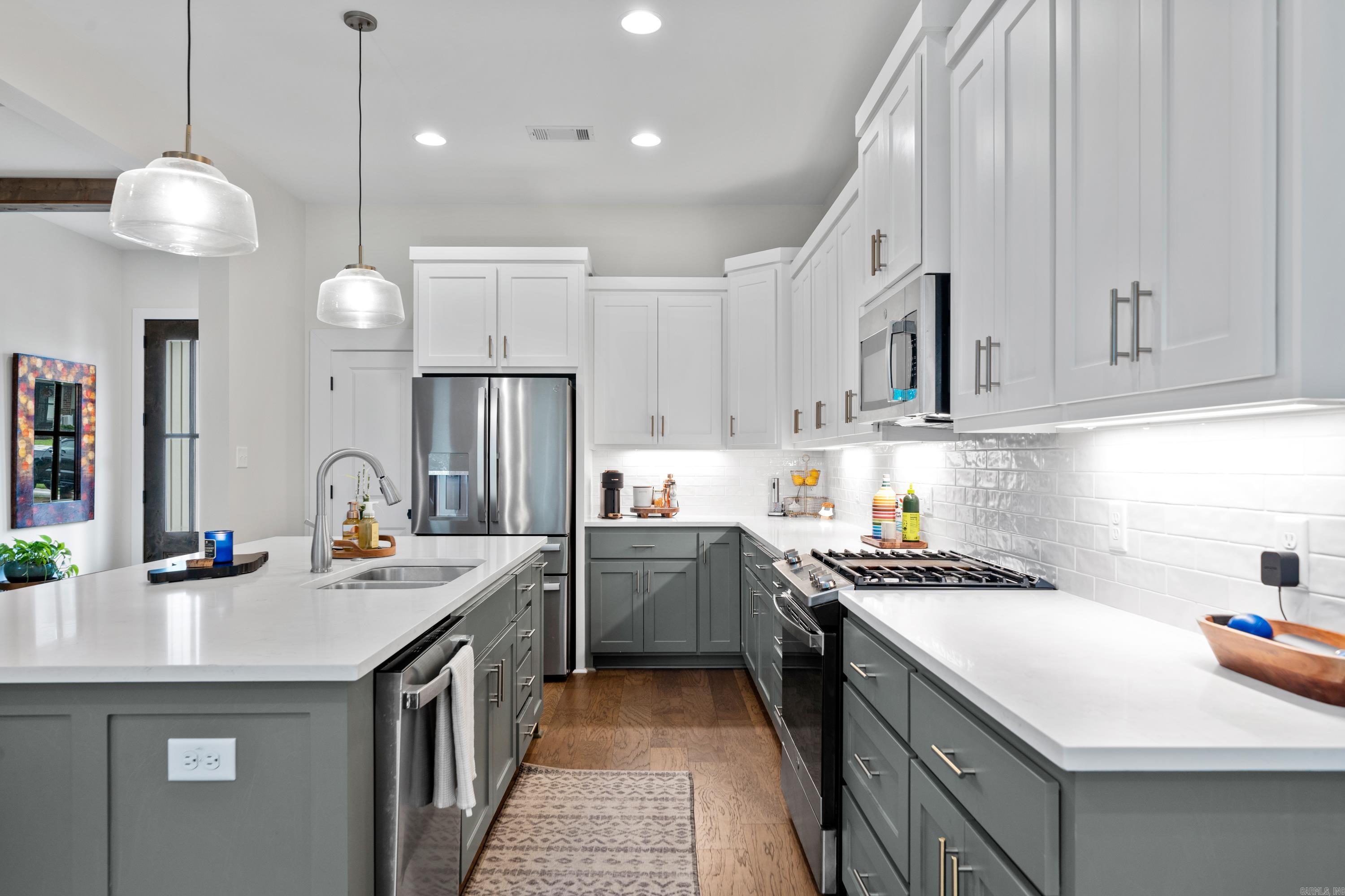 LOCHRIDGE ESTATES - Residential