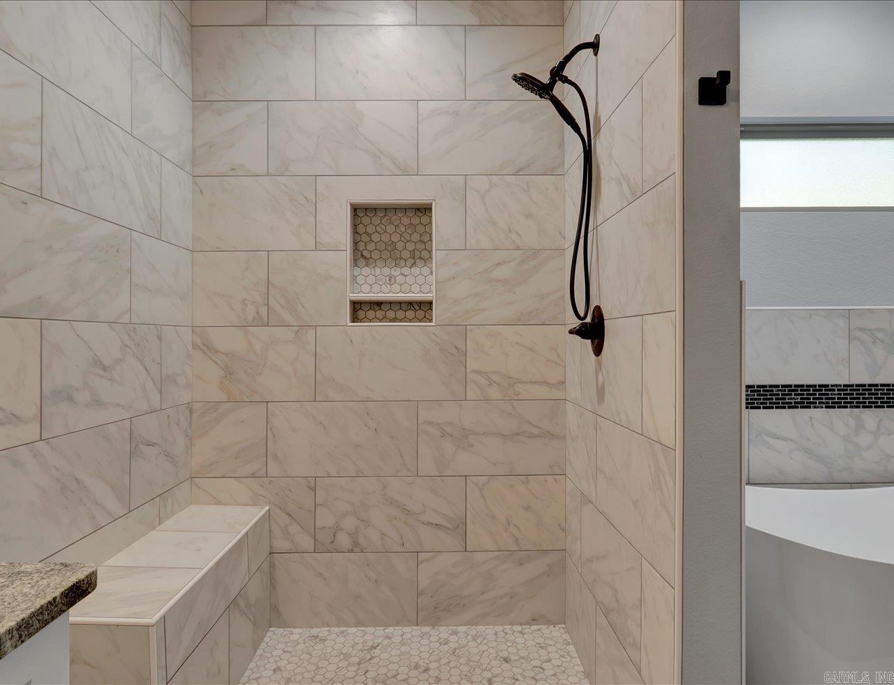 WAYMAKER WAY - Residential