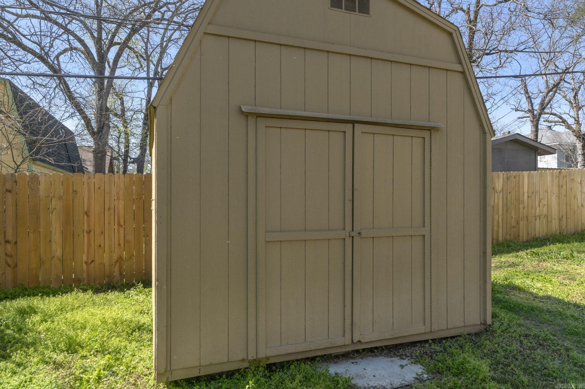 STIFFTS C S - Residential