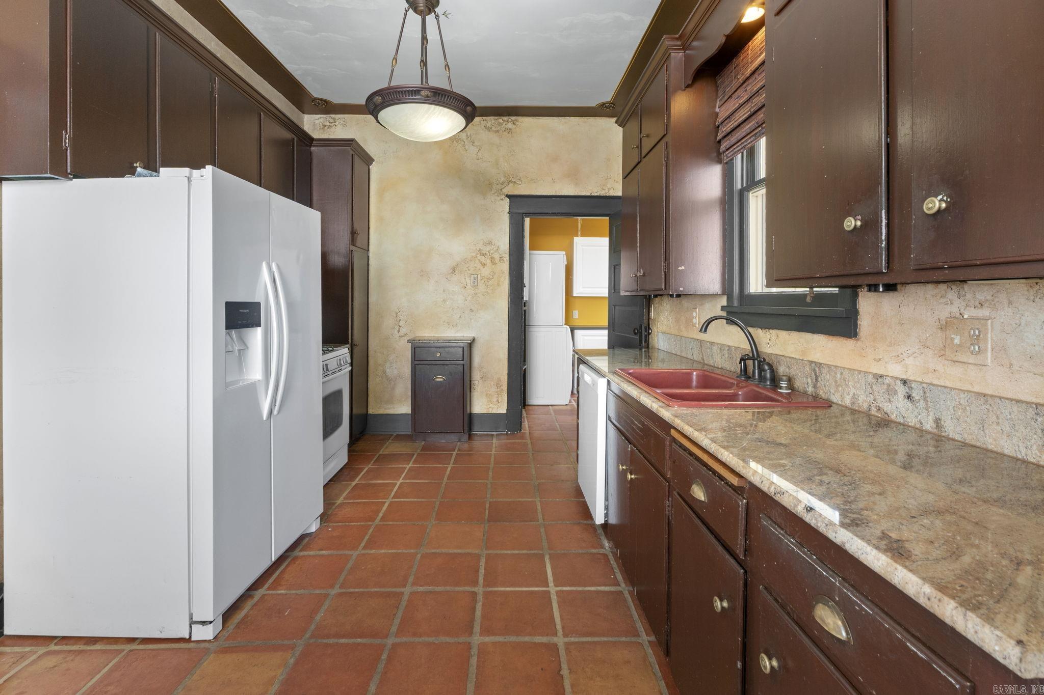 STIFFTS C S - Residential