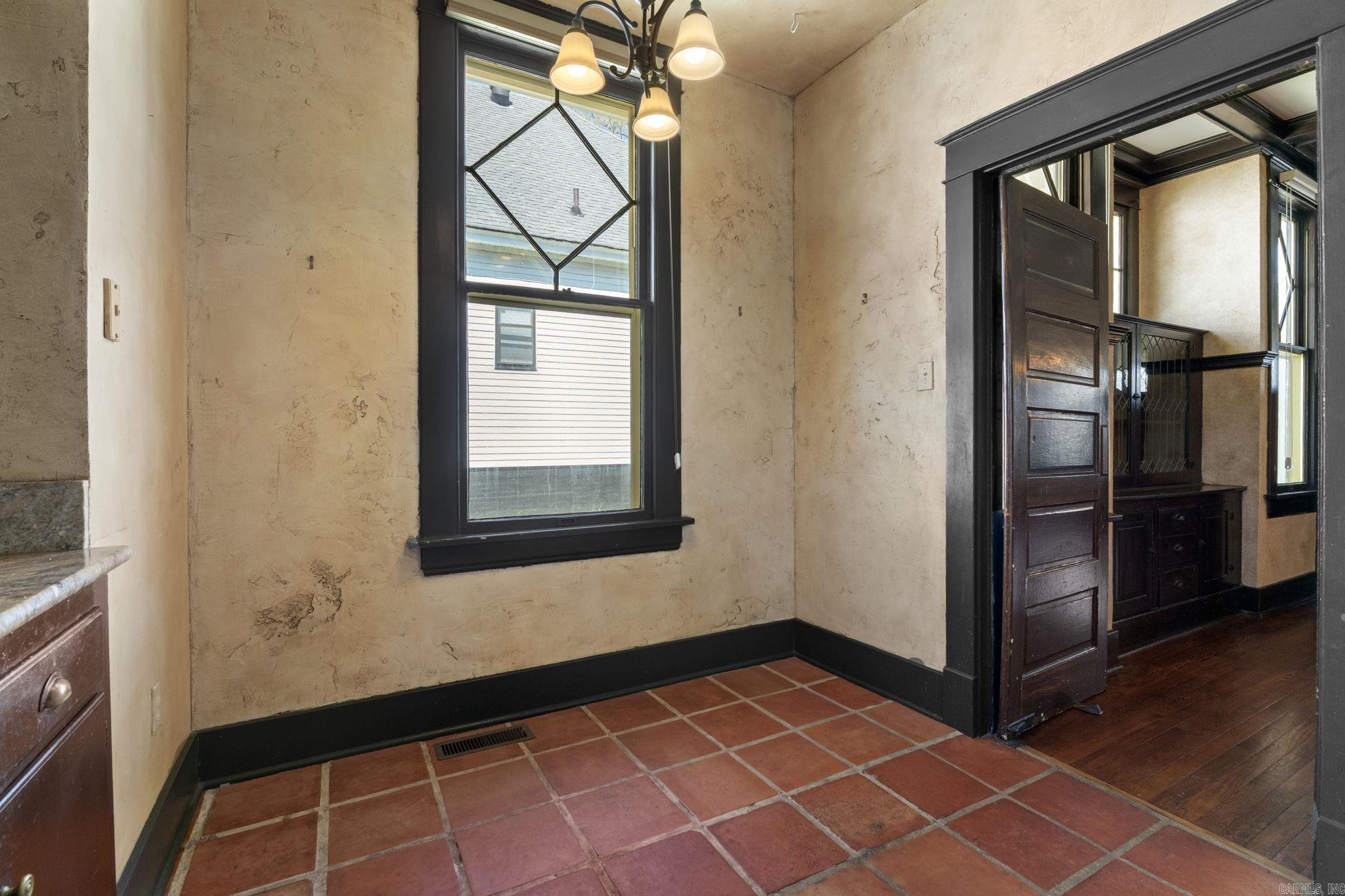 STIFFTS C S - Residential