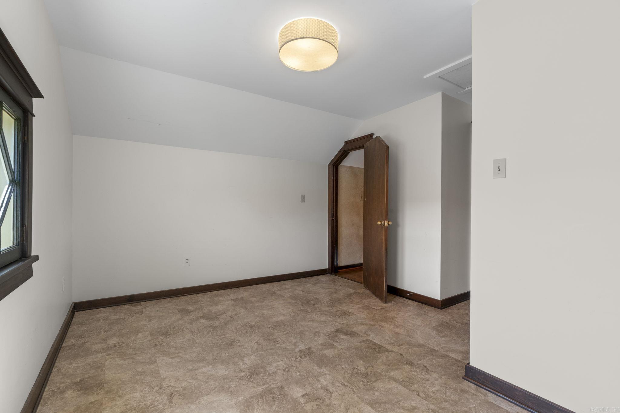 STIFFTS C S - Residential