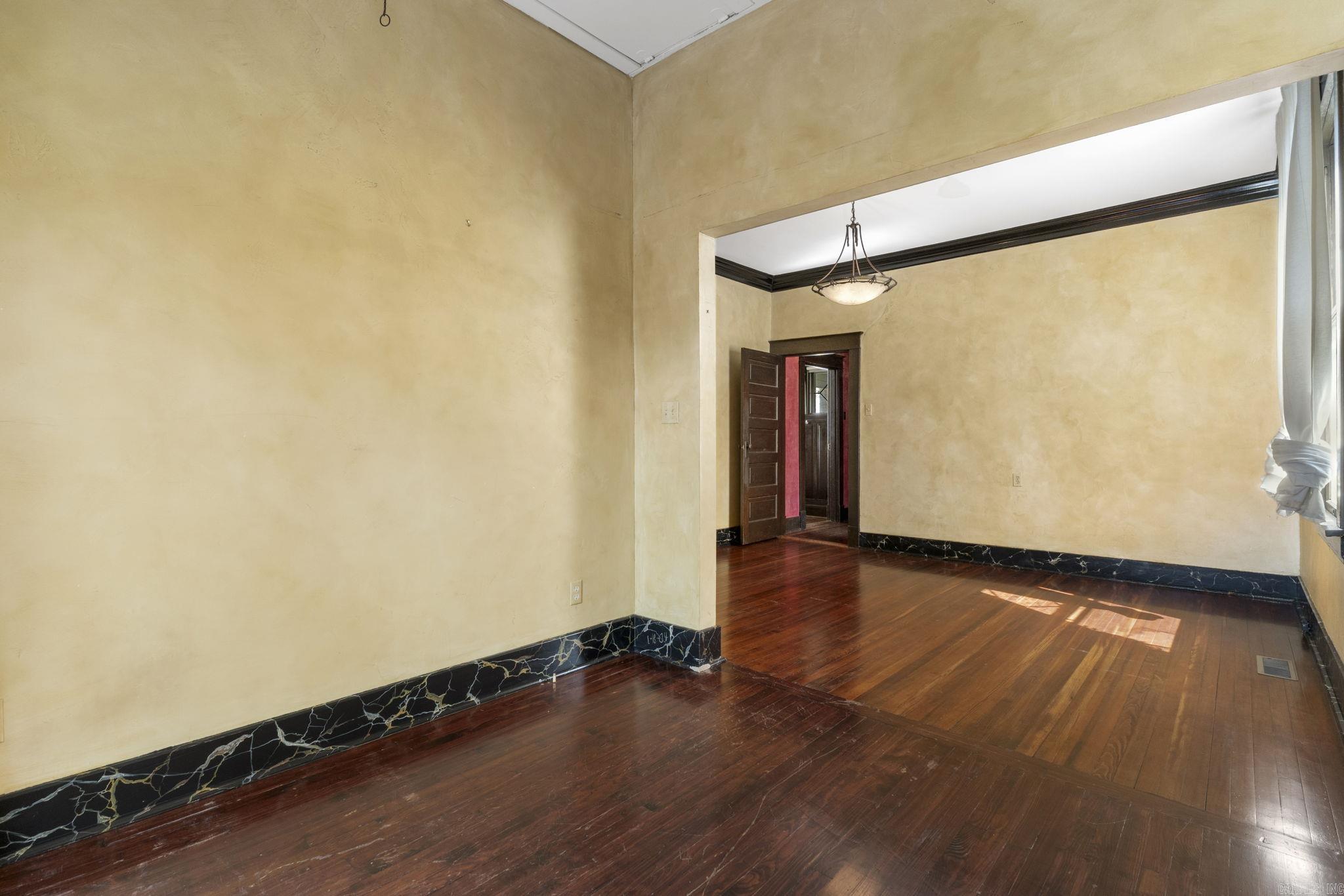 STIFFTS C S - Residential