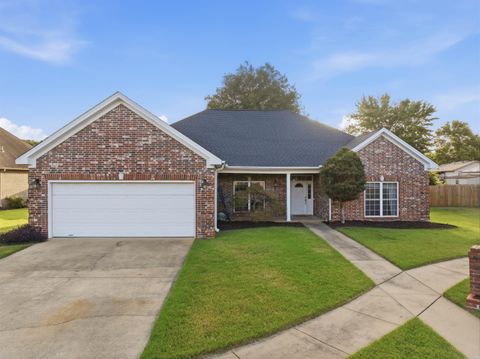 Photo of 5307 Congressional Drive, Benton, AR 72019 (MLS # 26029284)