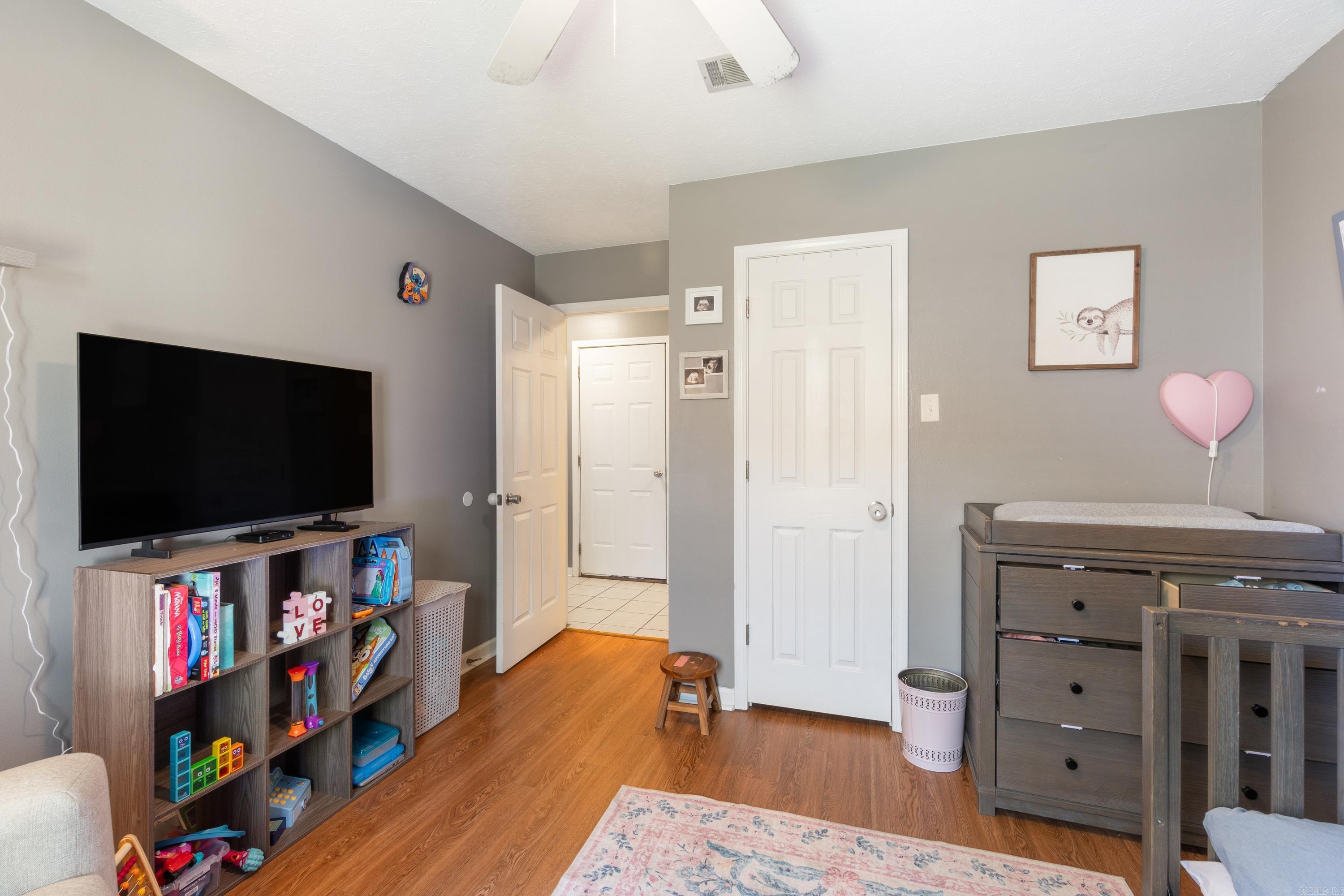 CHERUB COURT - Residential