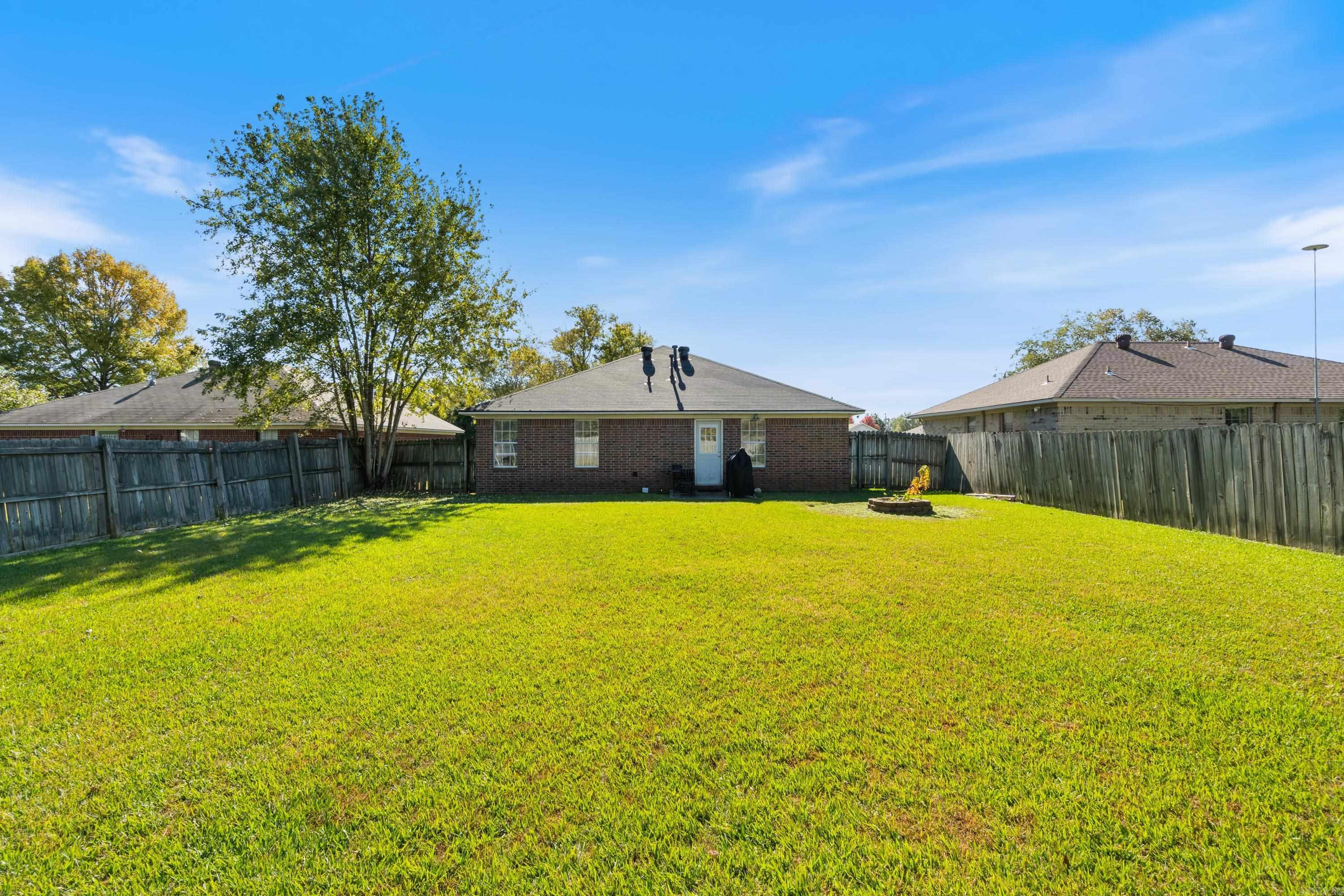CHERUB COURT - Residential