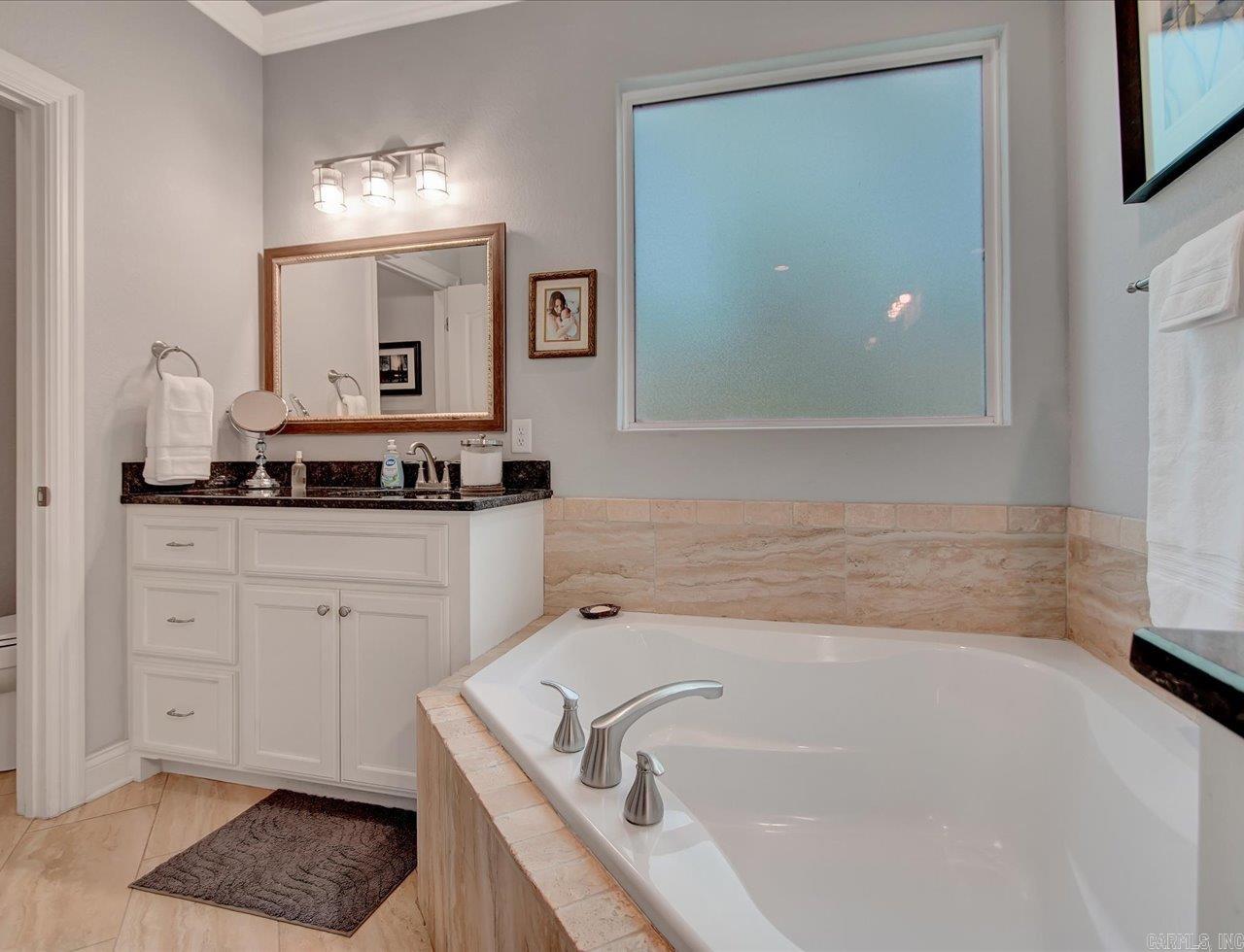 DIAMONDHEAD N - Residential