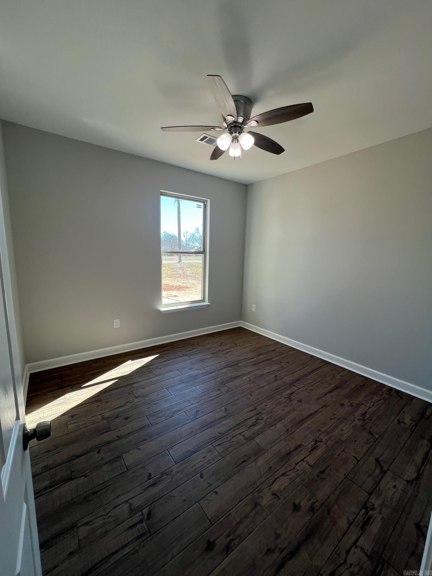 COUNTRY MEADOWS - Residential