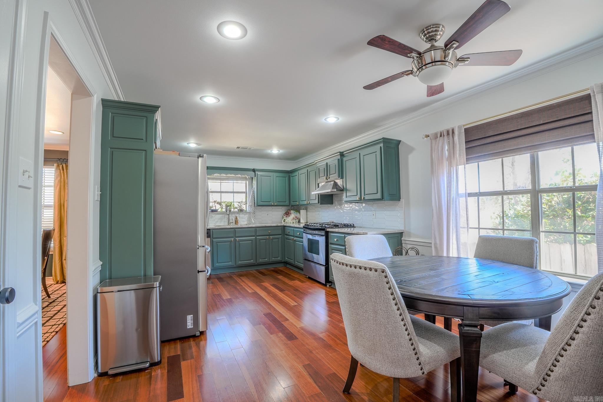 CHARLESTON HEIGHTS ADDN - Residential