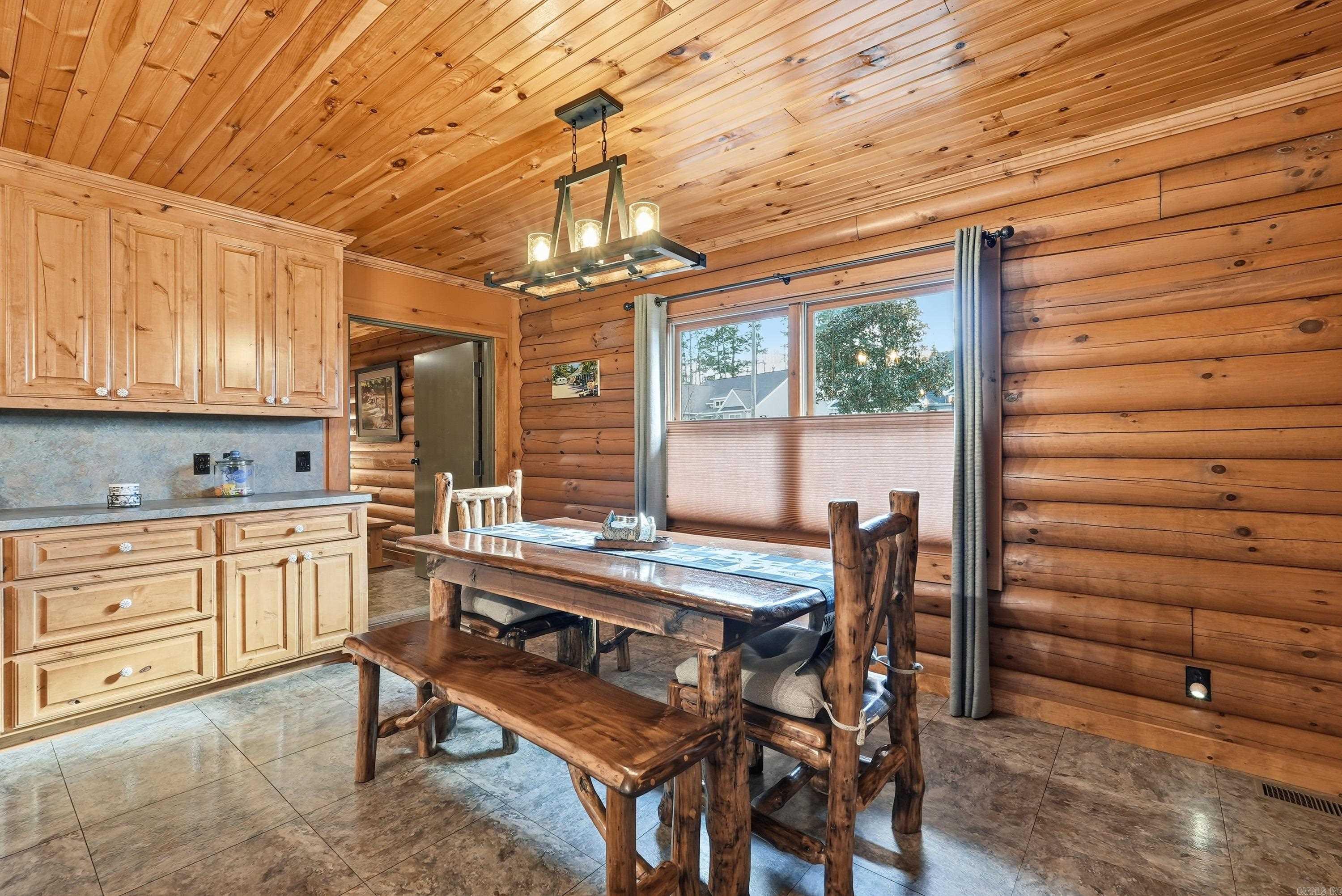 RESTFUL RIDGE - Residential