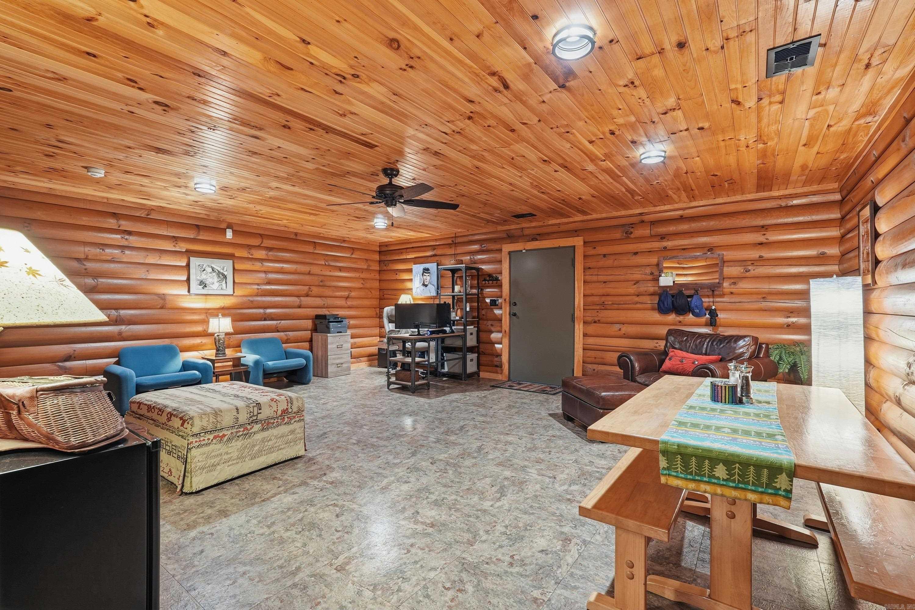 RESTFUL RIDGE - Residential