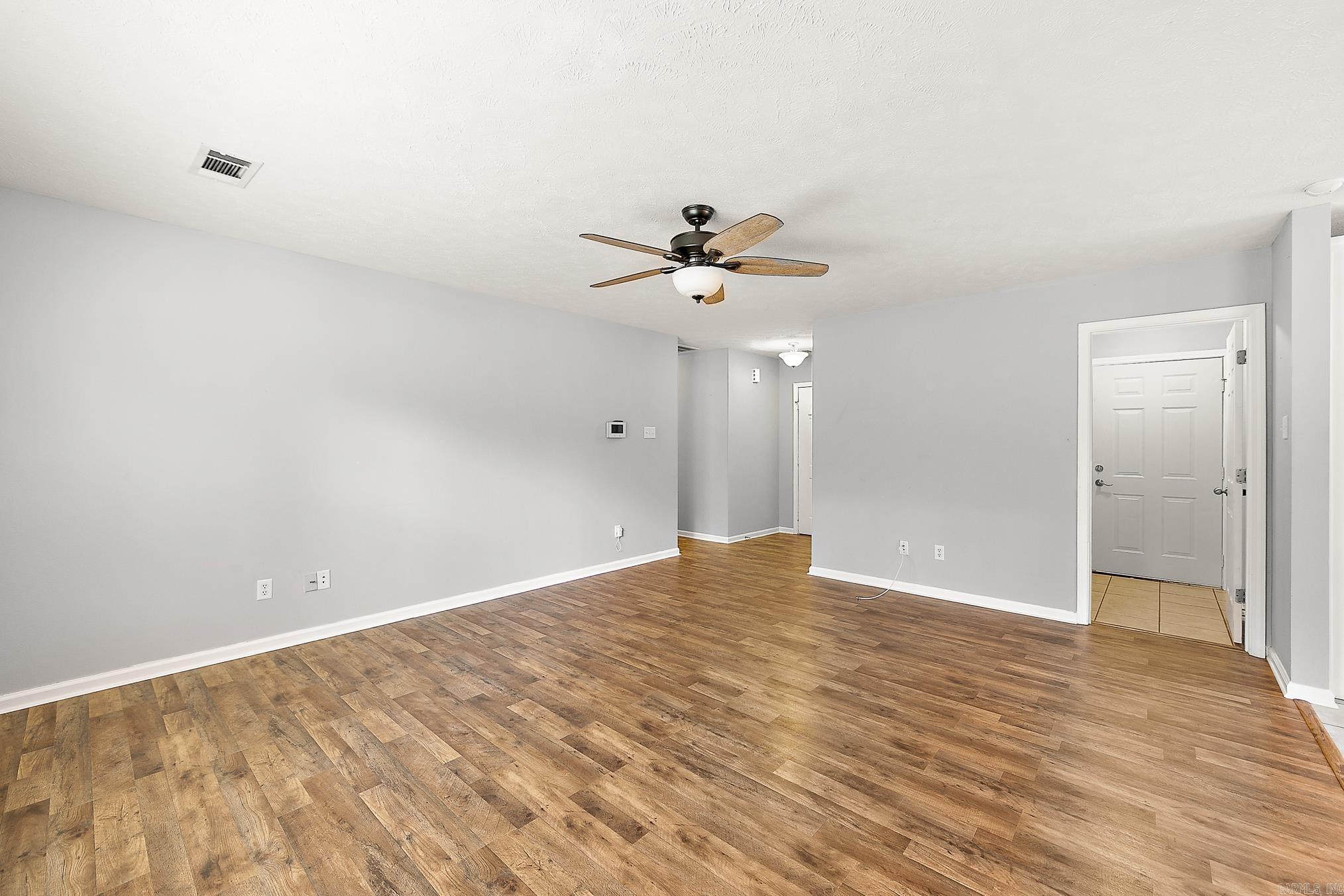 CARRIAGE COURT L - Residential