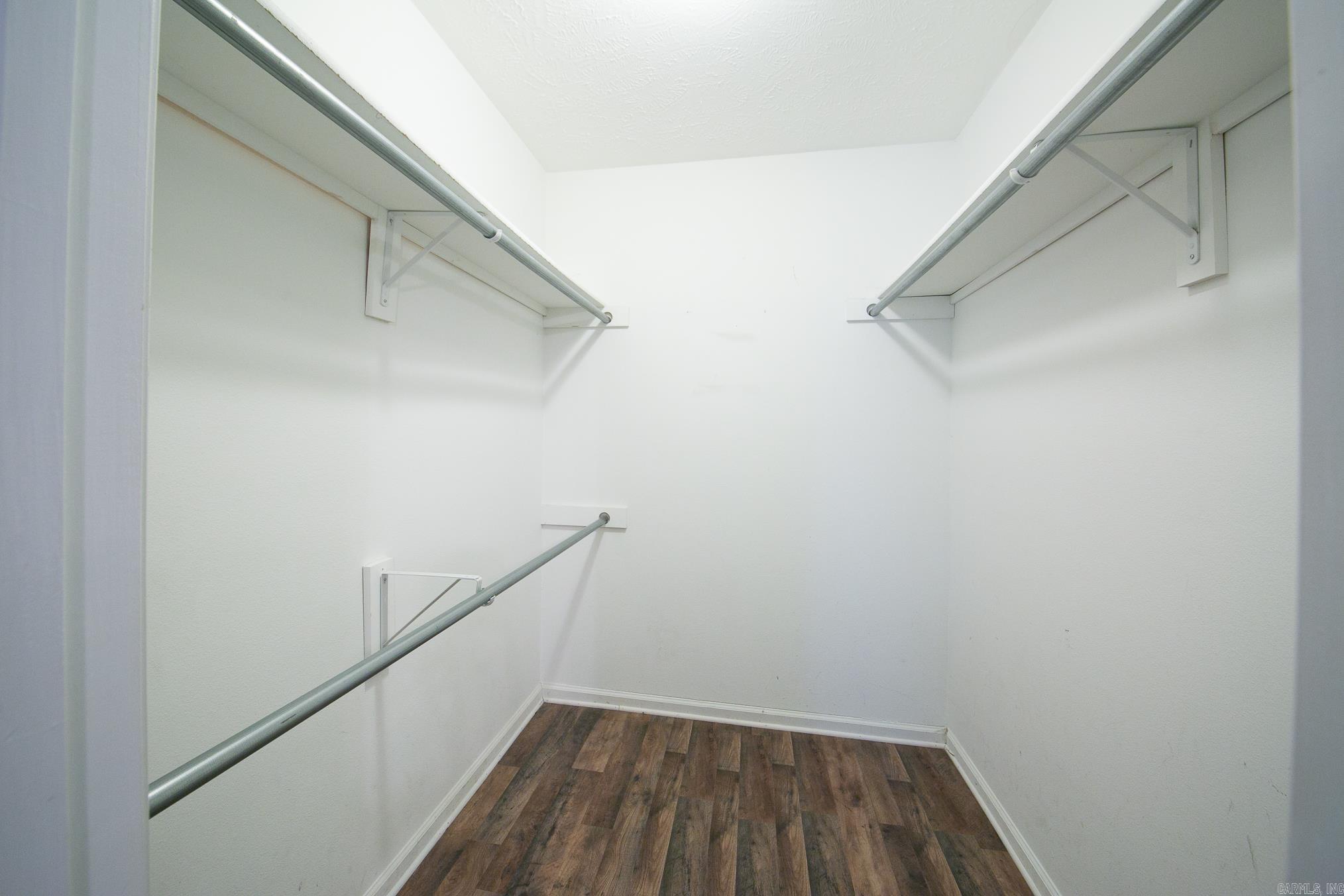 CARRIAGE COURT L - Residential