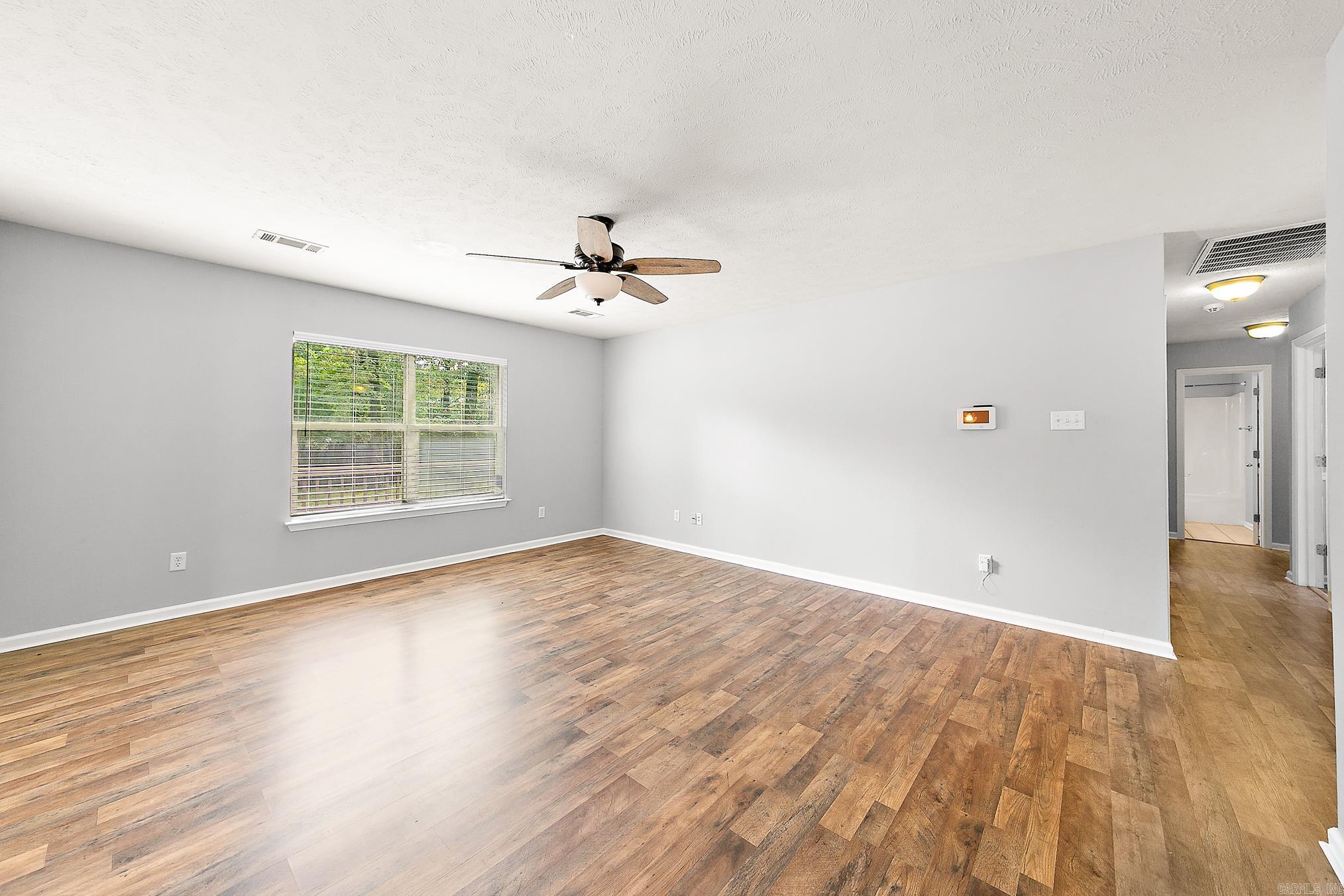 CARRIAGE COURT L - Residential