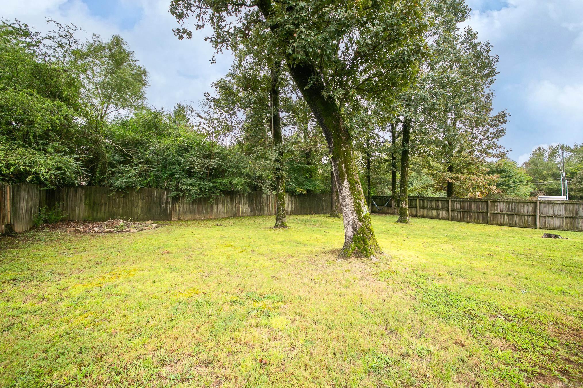 CARRIAGE COURT L - Residential