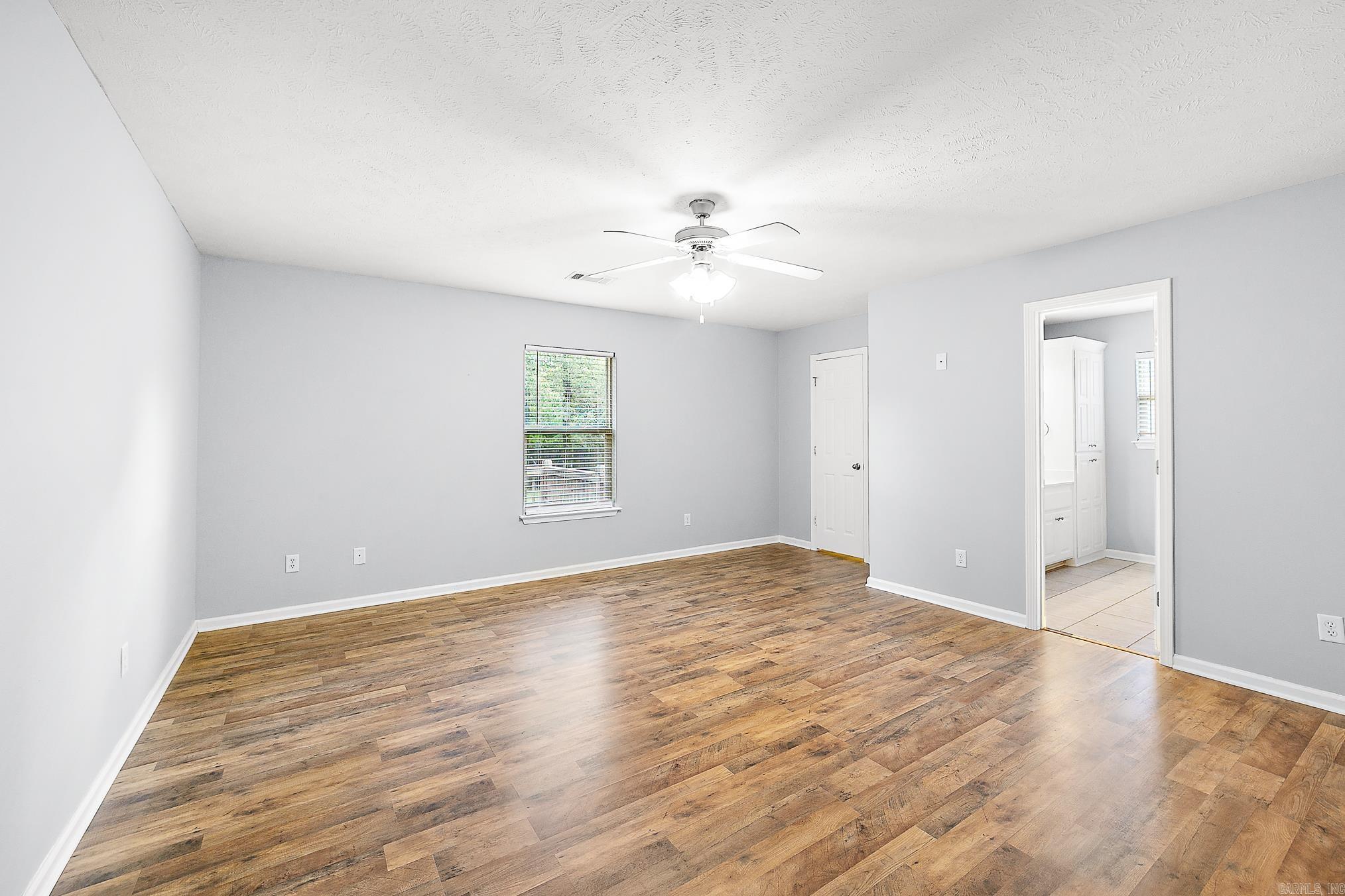 CARRIAGE COURT L - Residential