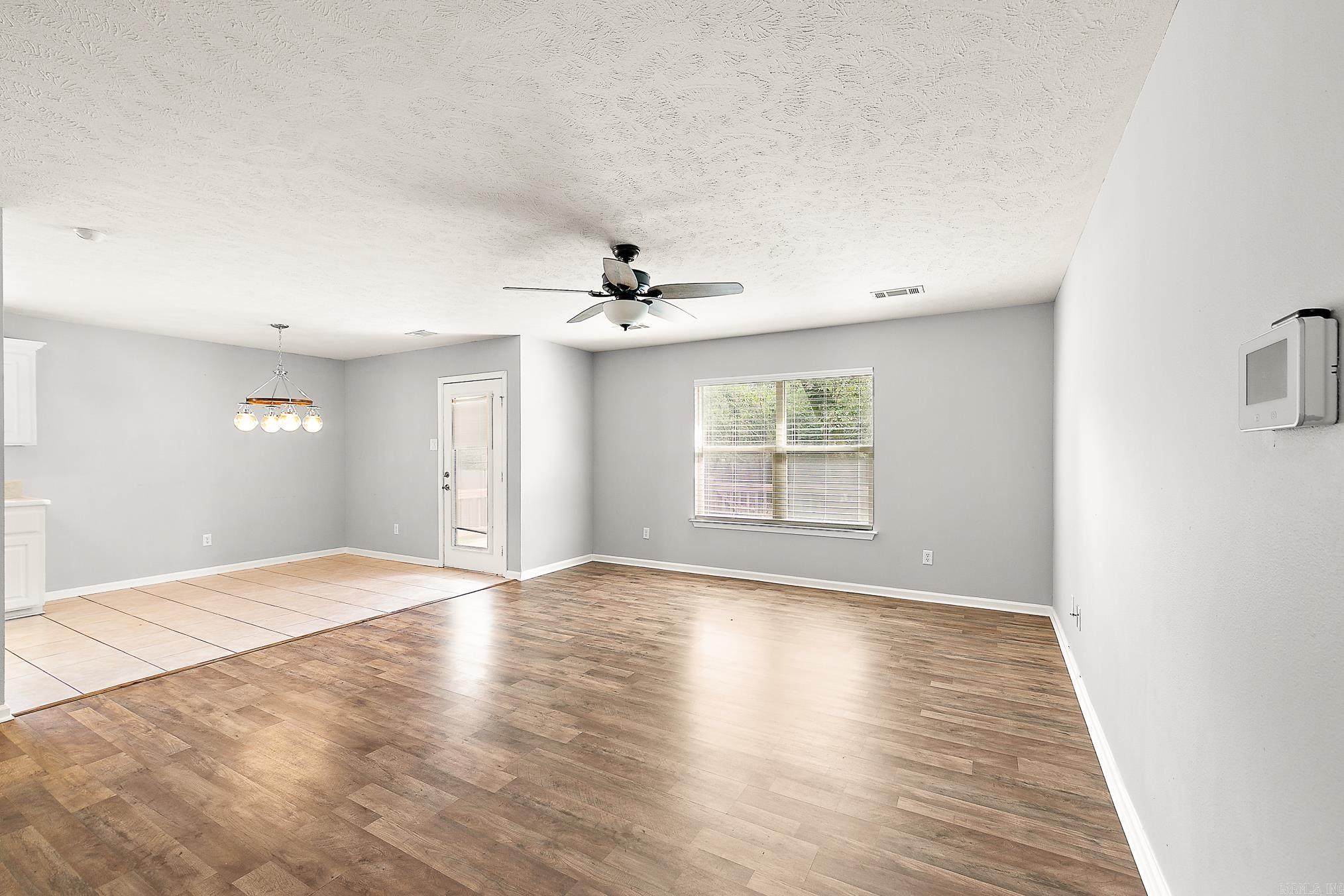 CARRIAGE COURT L - Residential